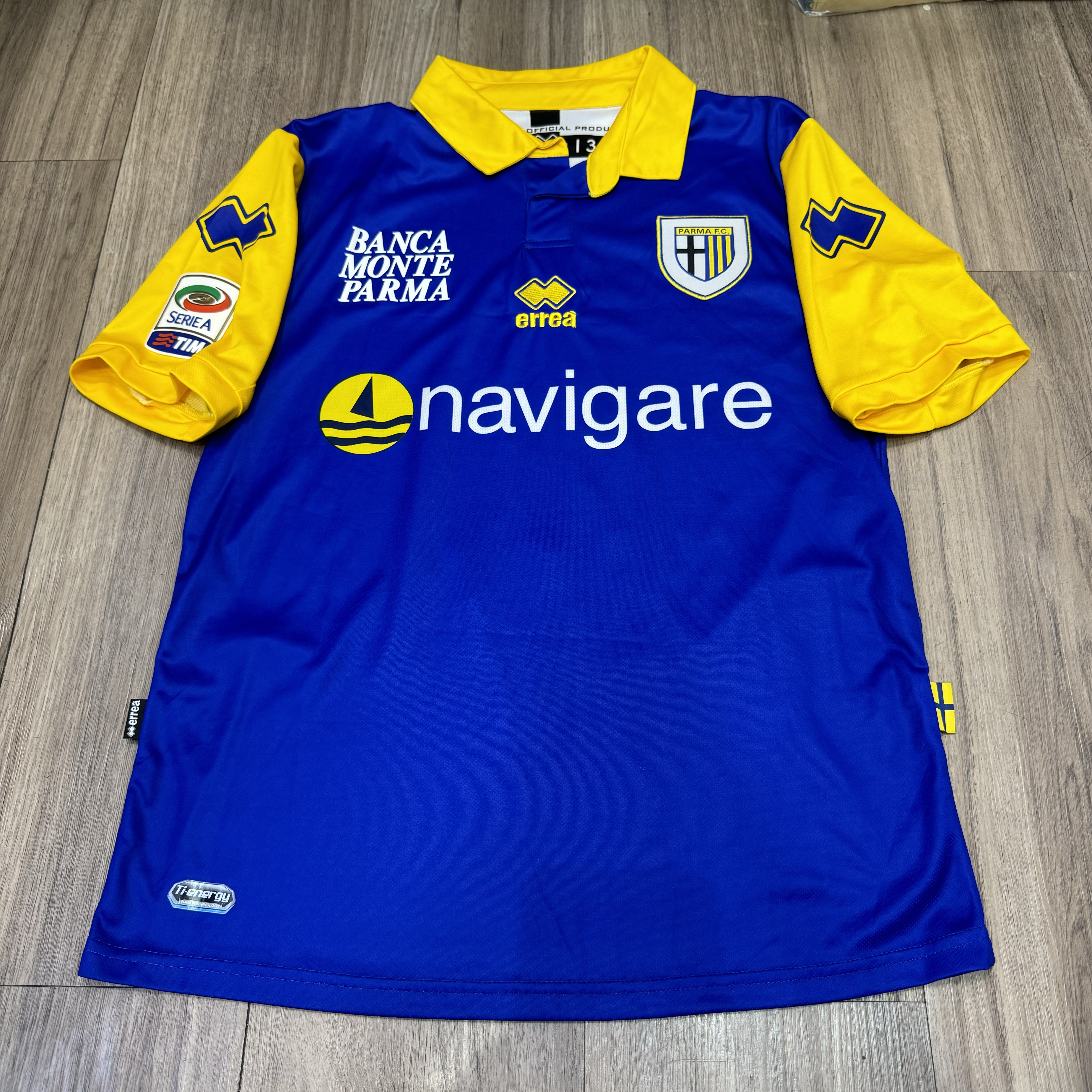 Parma 10/11 away shirt #9 Crespo 