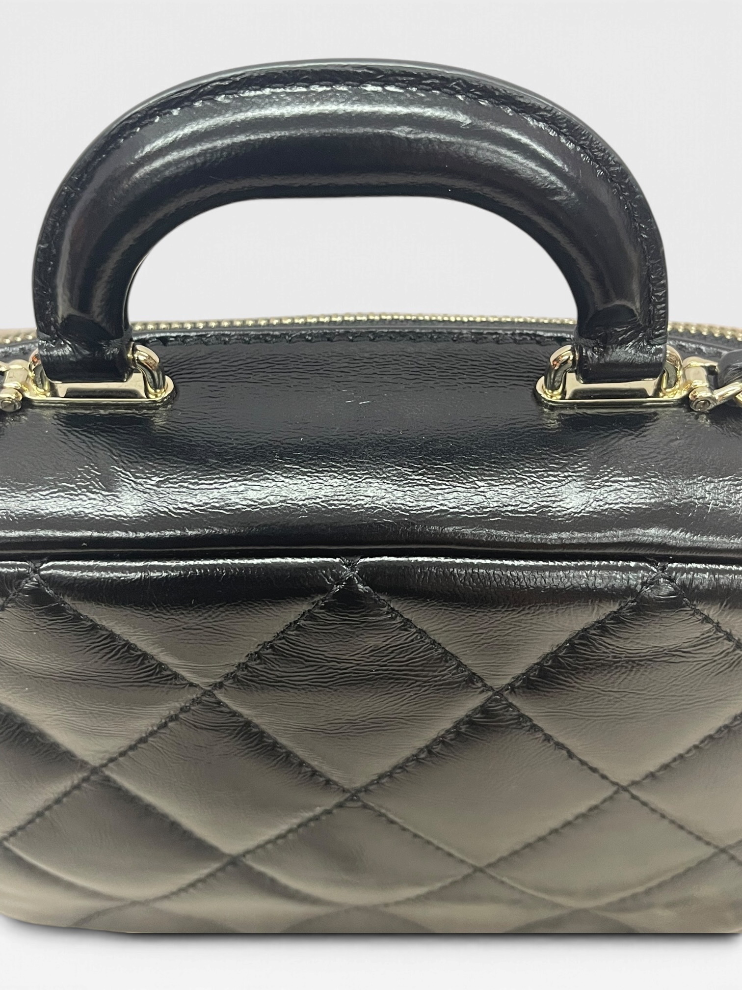Pre-Owned CHANEL 24C Coco Trip Vanity Case / Product Code: 101901