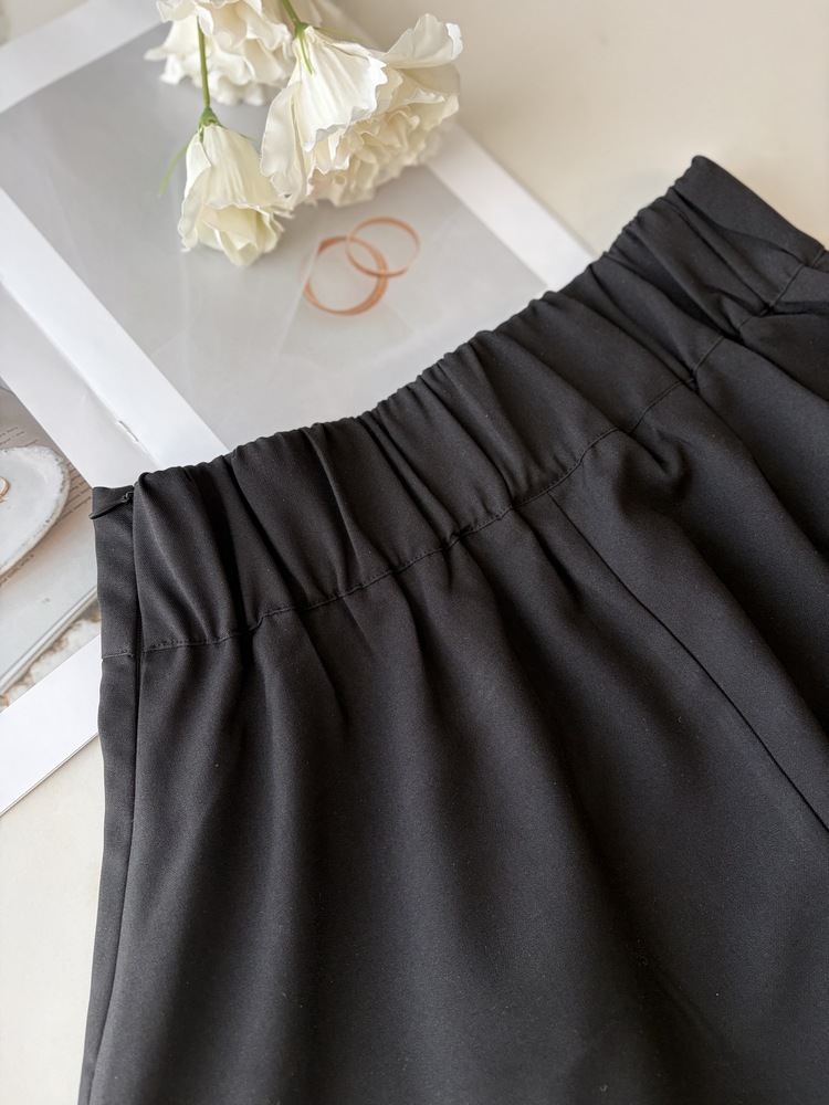 Front-Slit Midi Flare Skirt (Ivory)