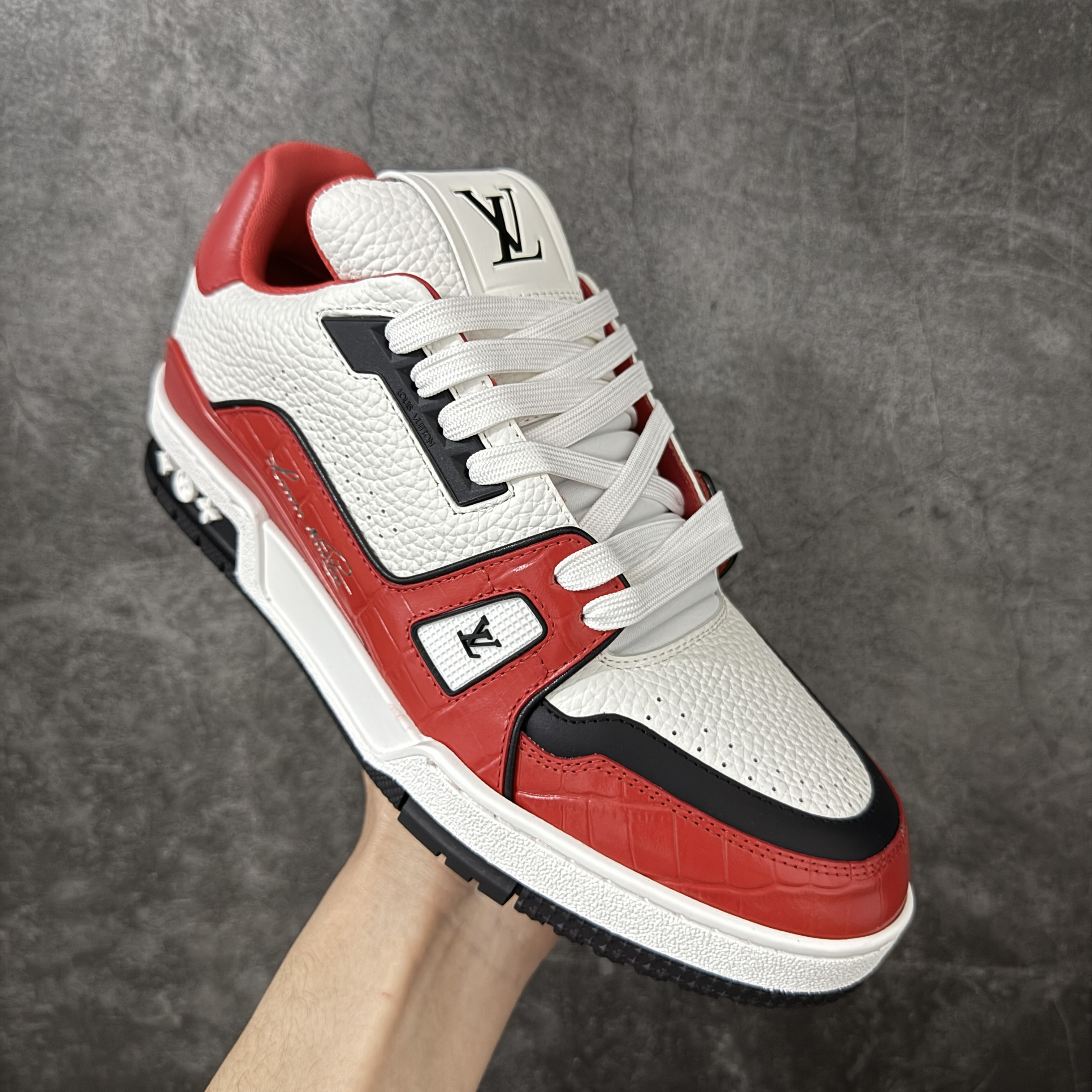 Louis Vuitton LV Trainer