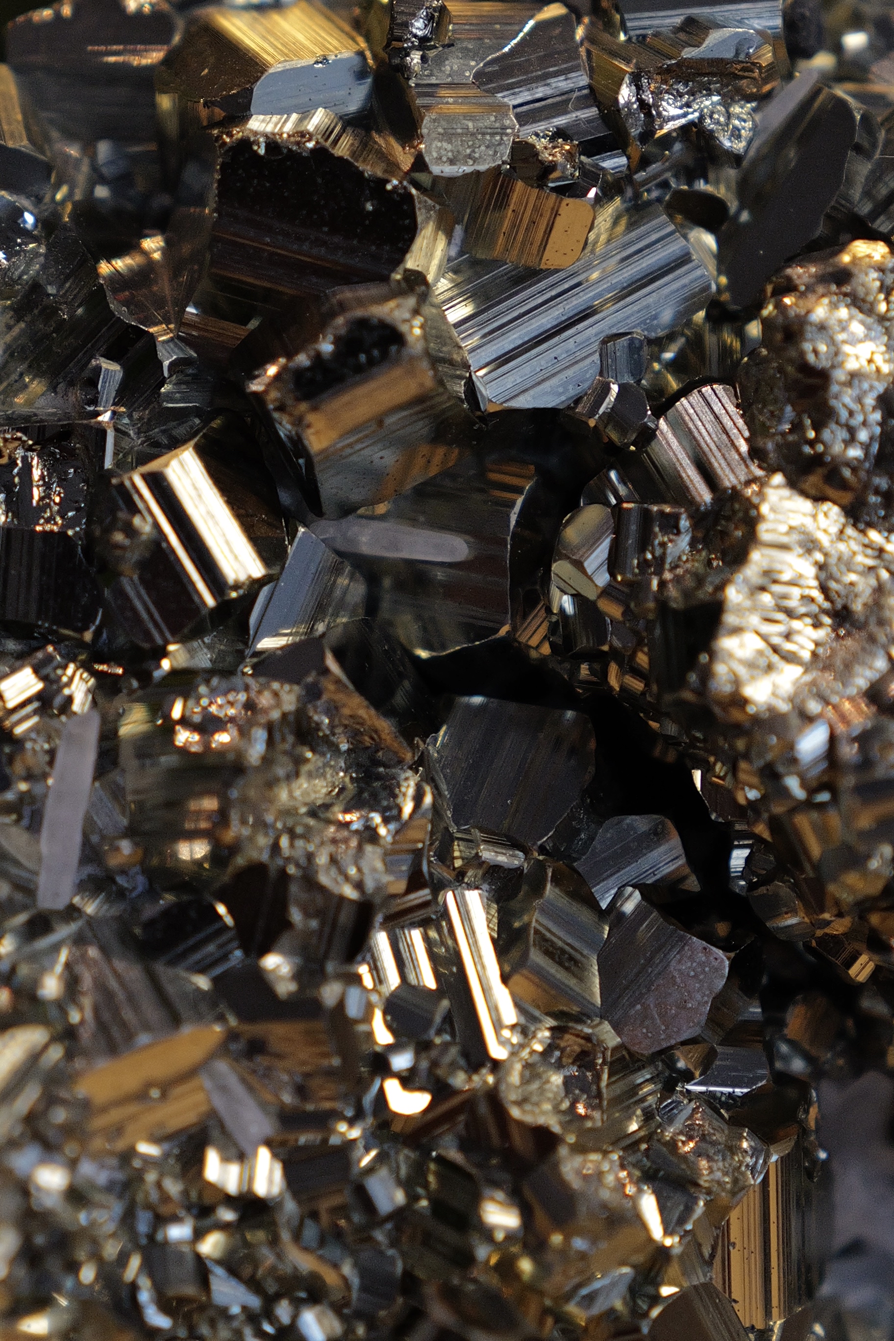  ༒9.7cm 黃鐵礦多面體共生方解石花原礦擺件༒ PY.A23CA6Gmat-RB5*11A6