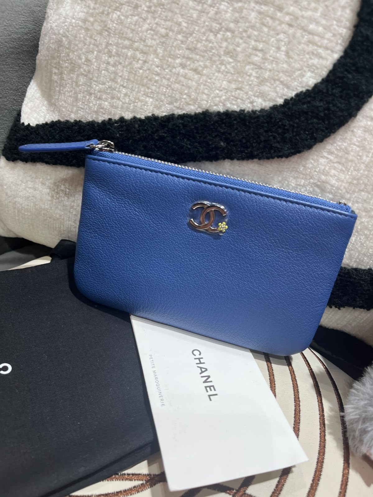 未使用品 Chanel zip mini pouch 15cm 牛皮 100%Authentic, 未使用品,unused ✅card✅dust bag✅box