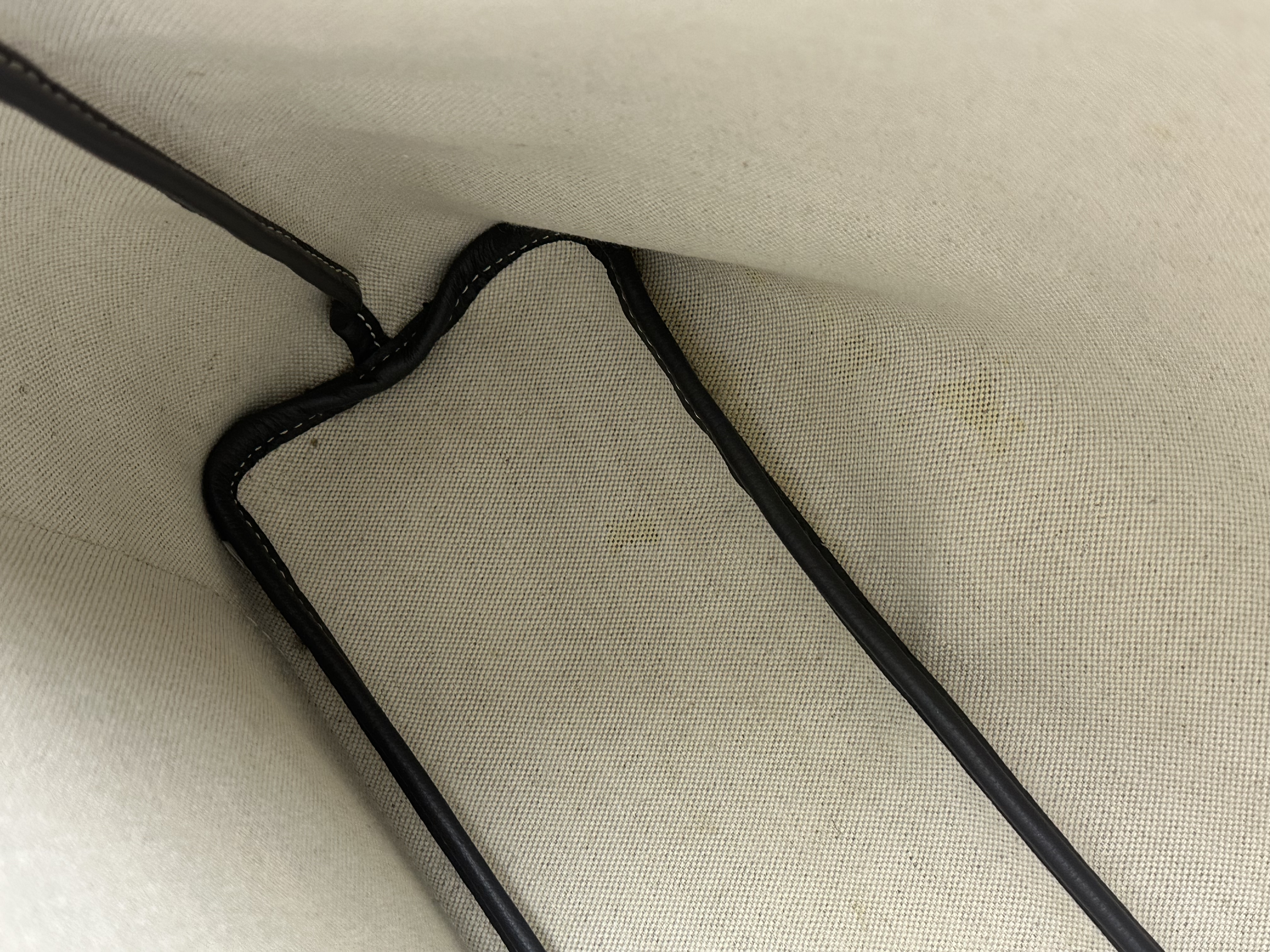 Pre-owned Goyard Isabelle PM Tote Bag/ Product Code: 26041511