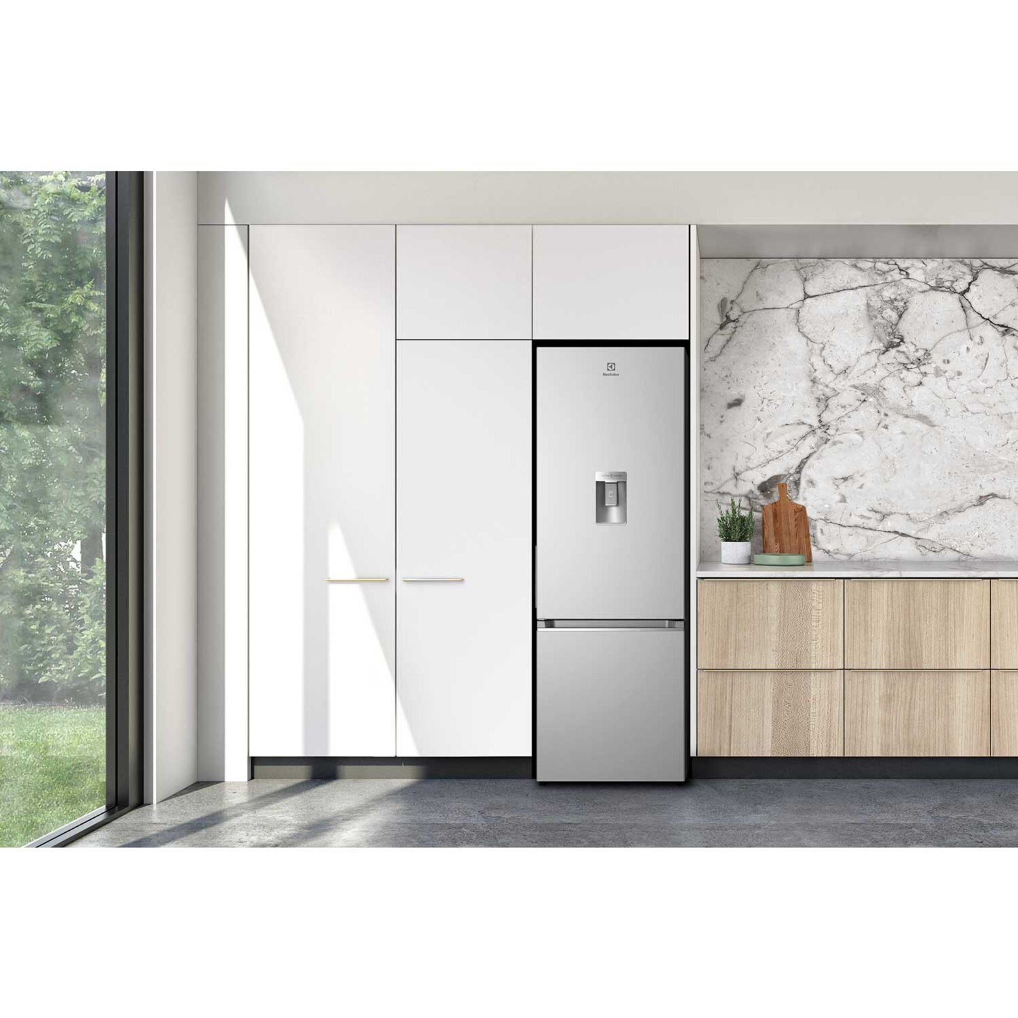 Electrolux 335L UltimateTaste 300 Bottom Mount Inverter Fridge (EBB3742K-A)