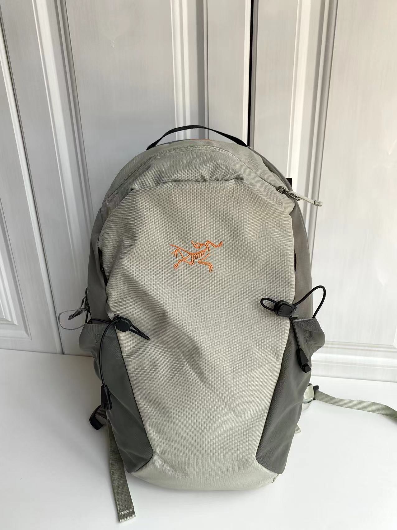 Arc'teryx Mantis 16L Backpack