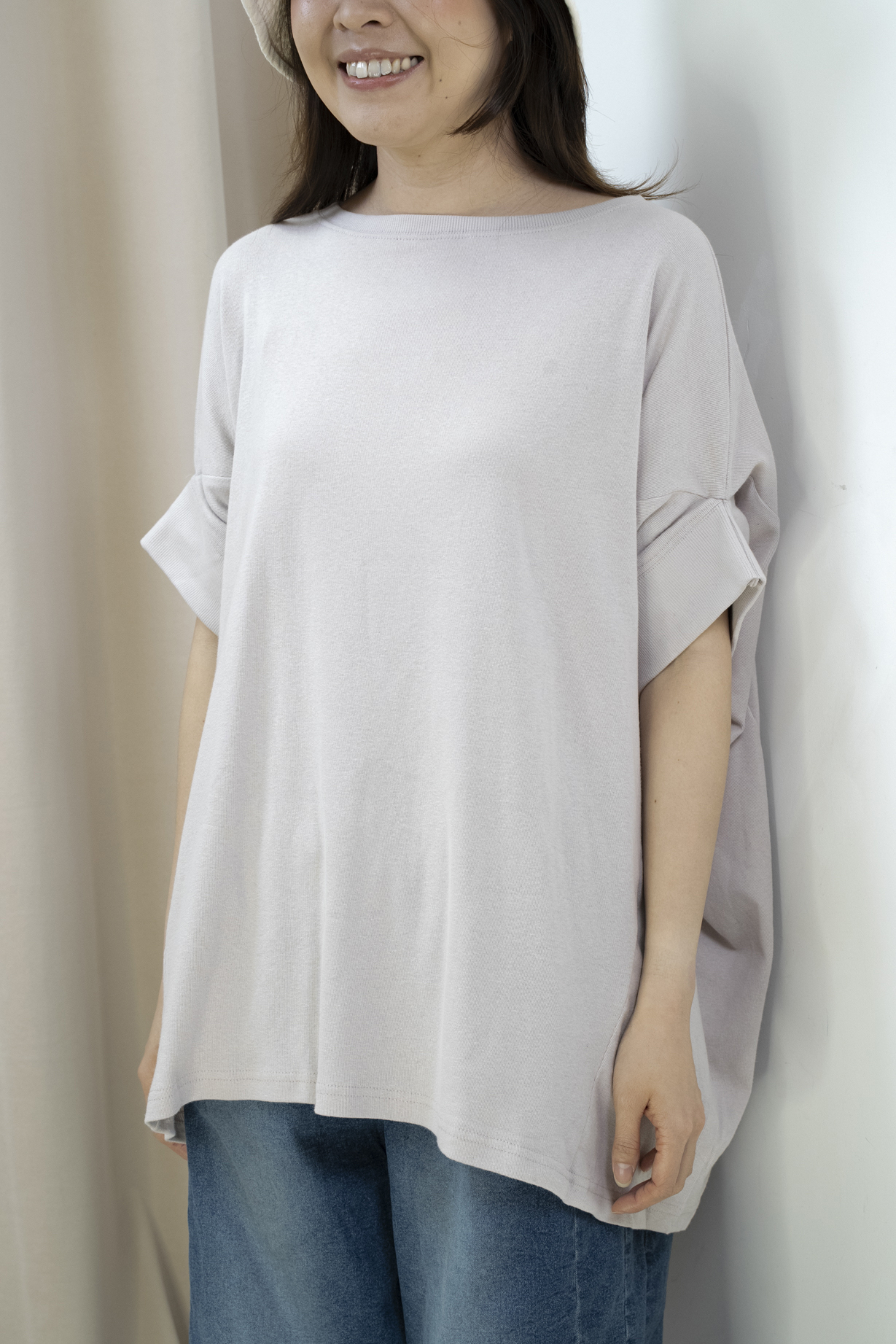 日系設計袖型寬鬆上衣(淡灰粉色）