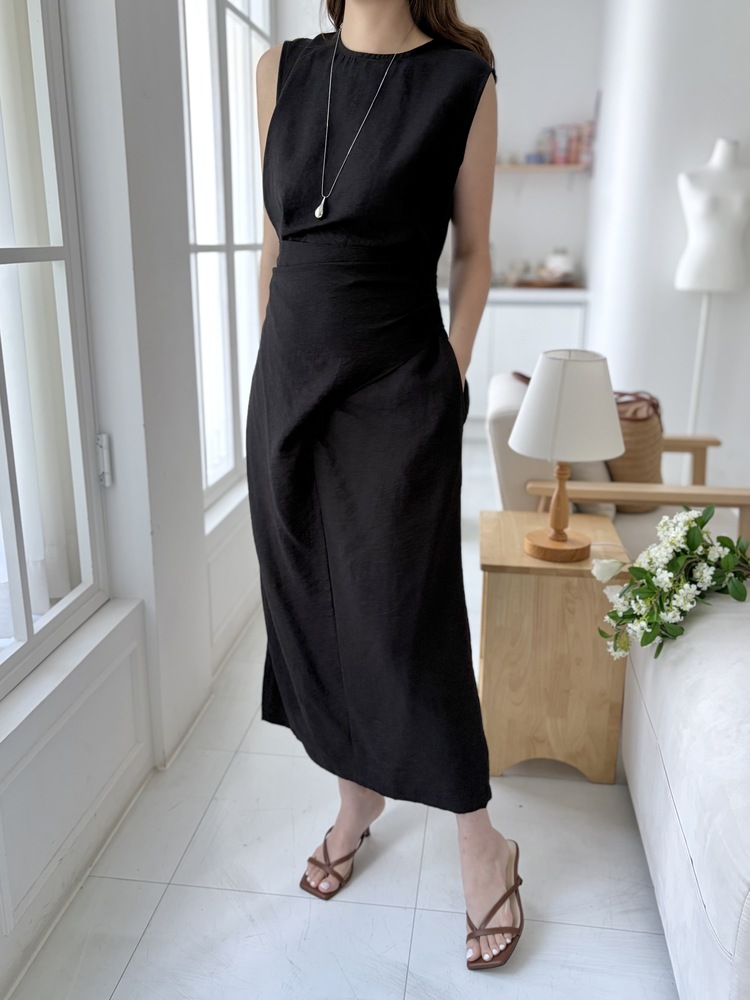 Effortless Wrap Dress (Black)