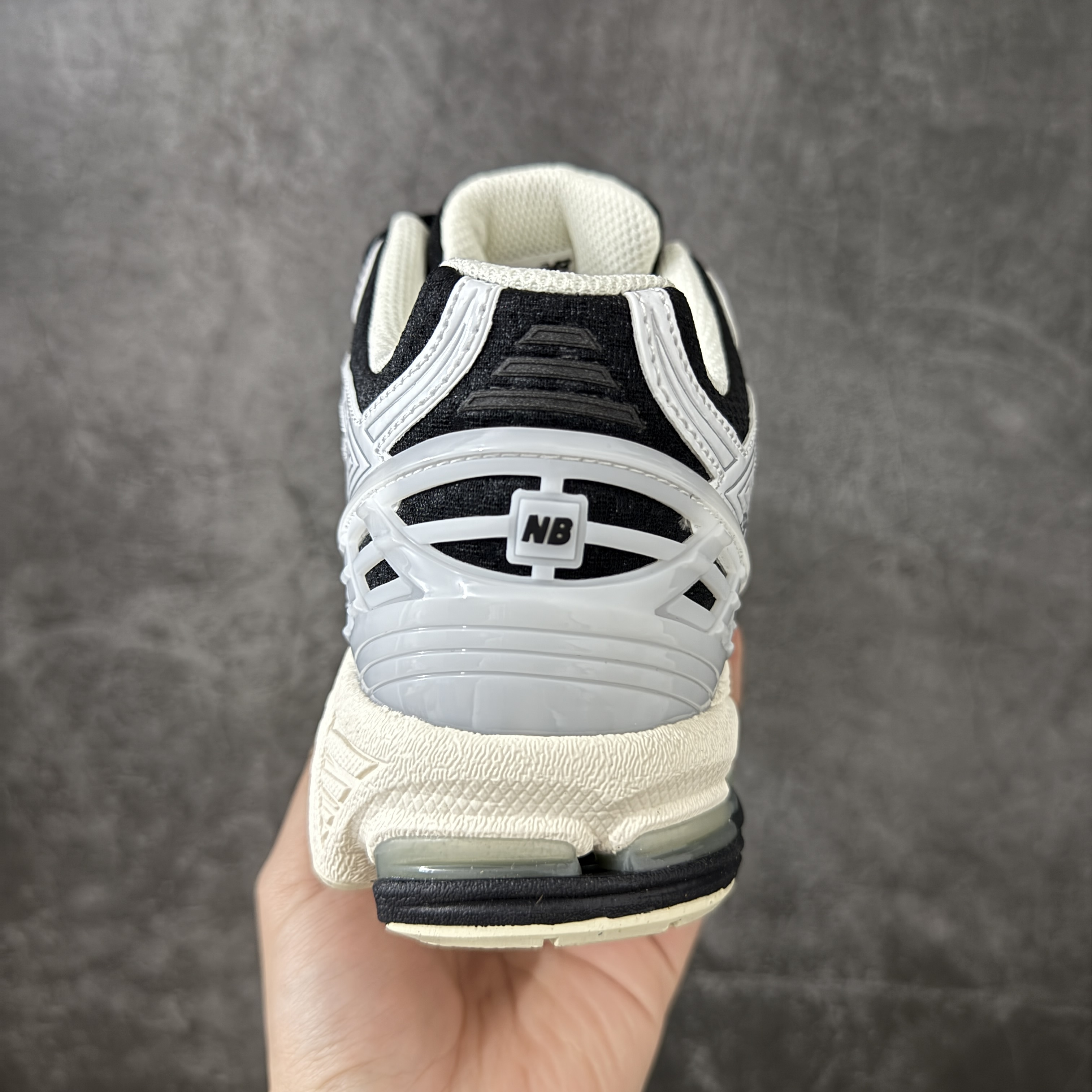 New Balance 1906R U1906RCI