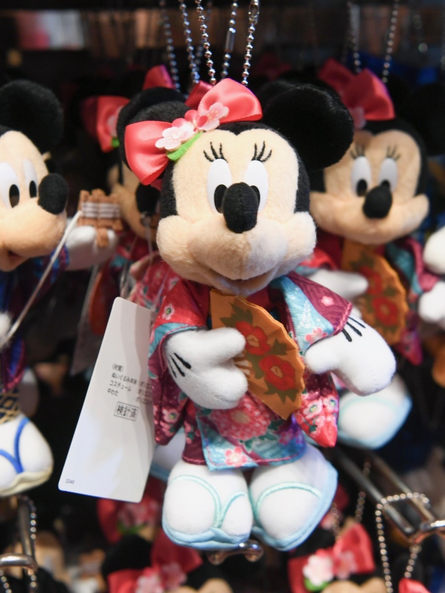 [現貨 ][東京迪士尼樂園] 干支2019系列米妮吊飾 {TF191229}