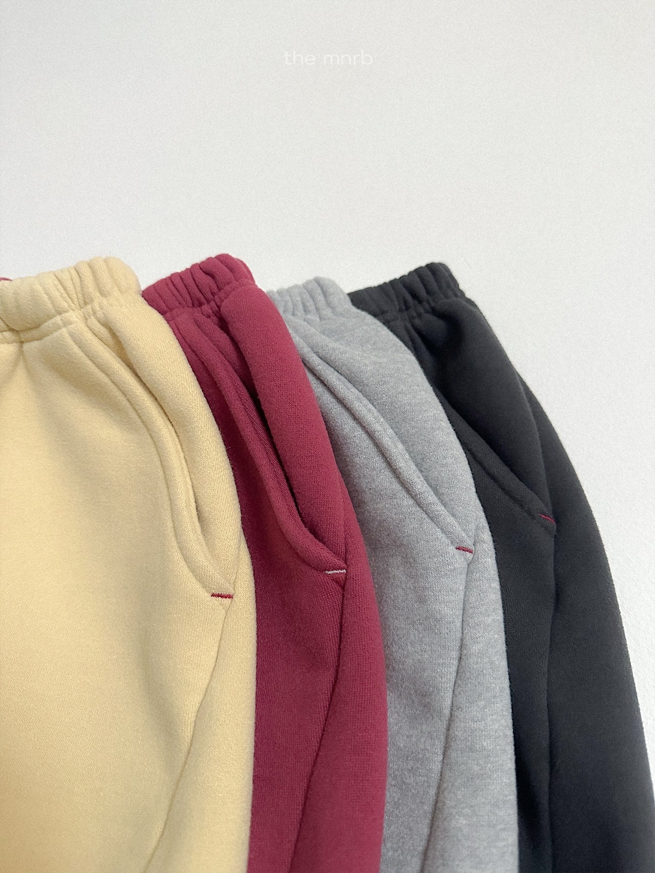 Mnirobe | Barrel jogger pants