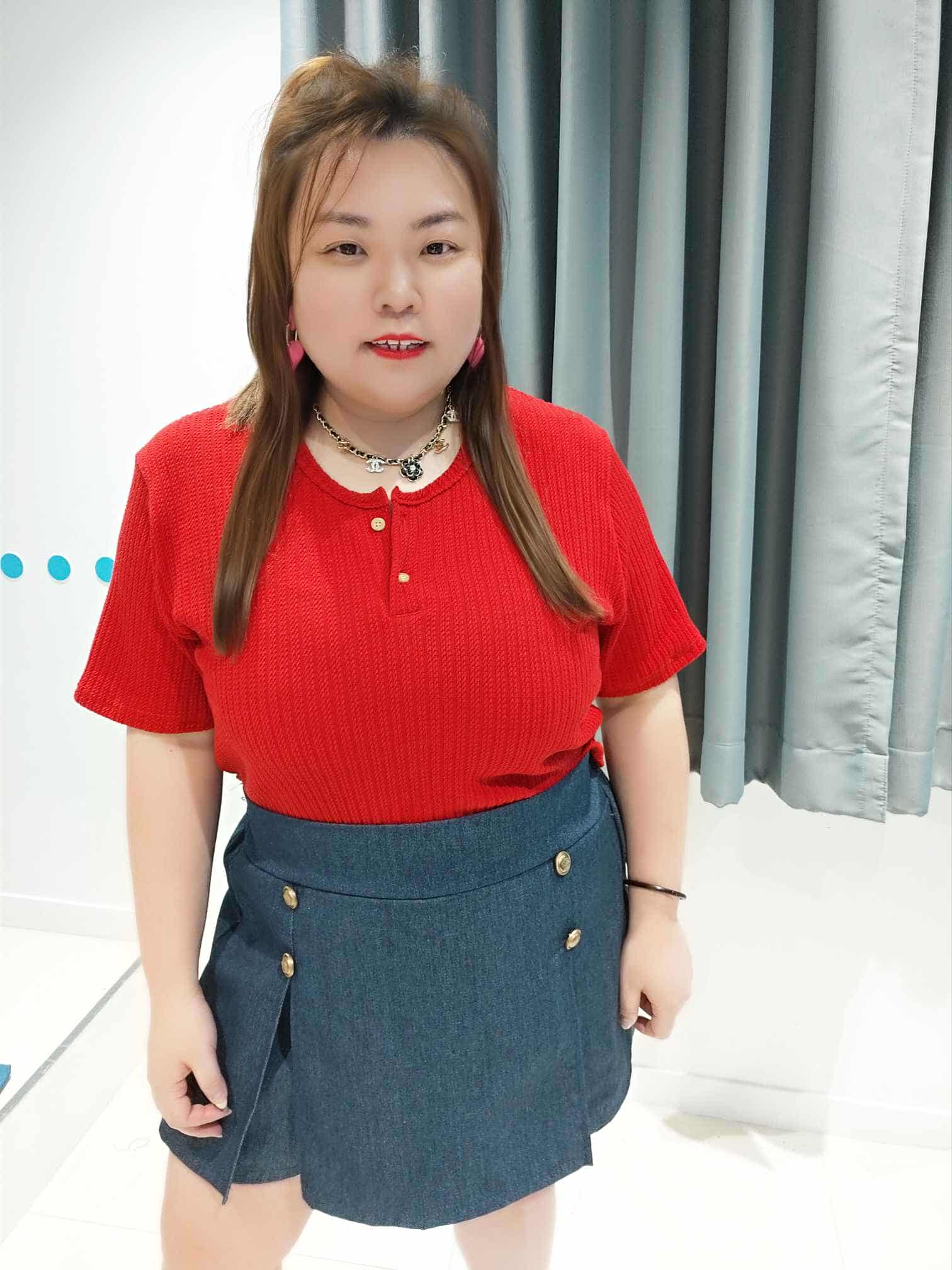 DSA09 小开扭圆弧衣摆设计上衣