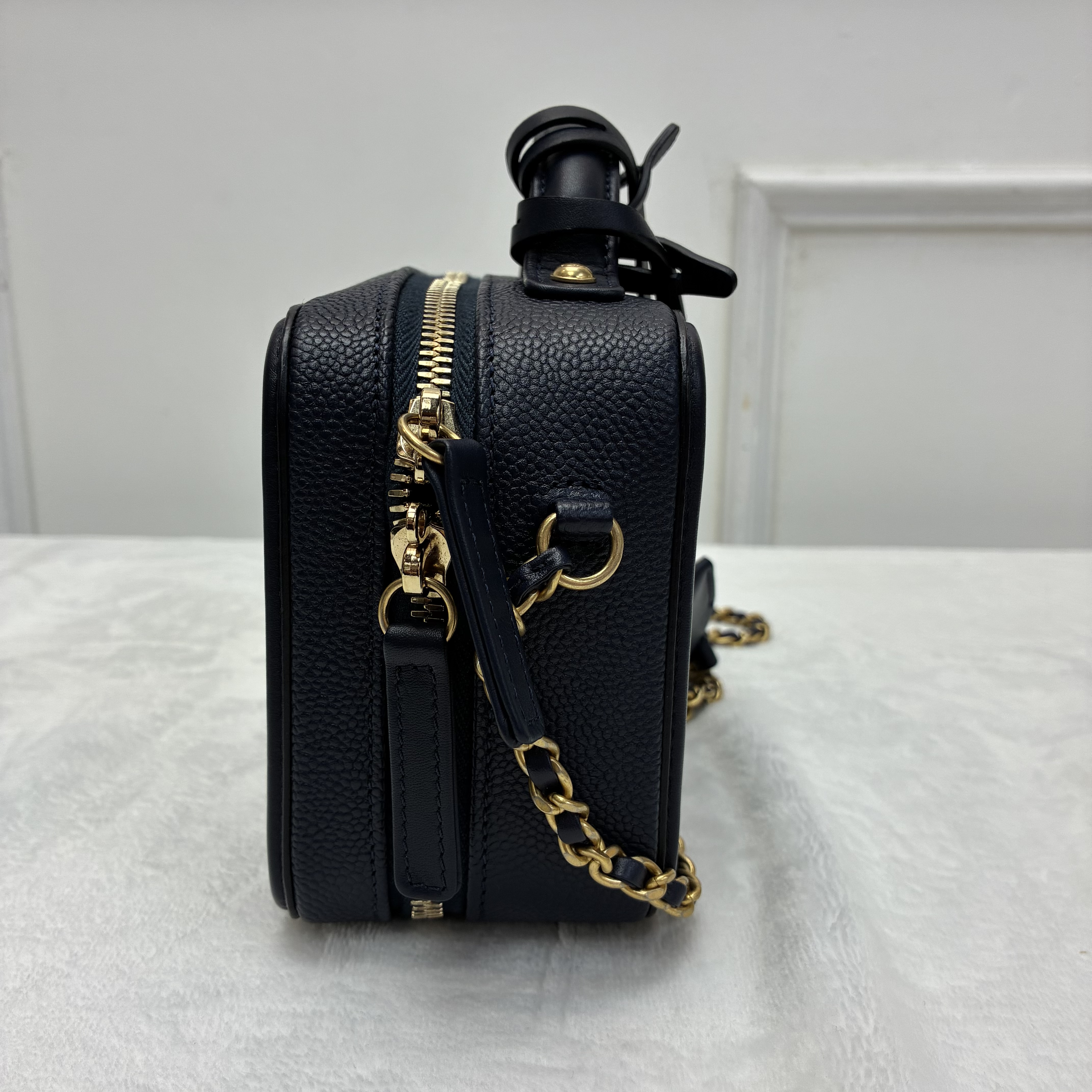 Chanel 相機包海軍藍