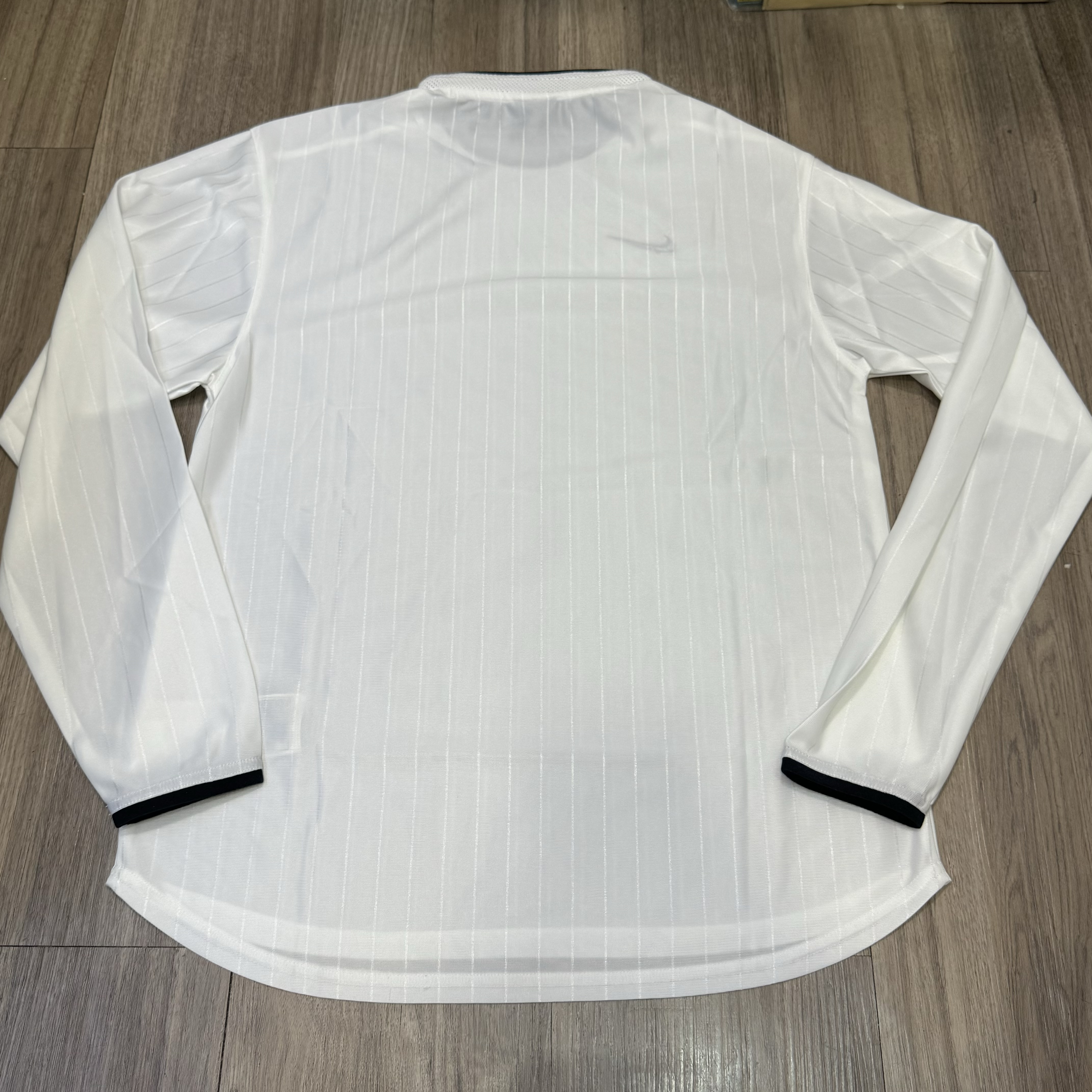 (Youth size)Nike 2000s Longsleeves football shirt (Bnwt)