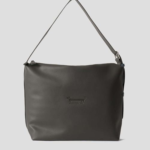 📦訂購 日本限定 graniph INagasugiru Inu 臘腸狗 PU皮側背包