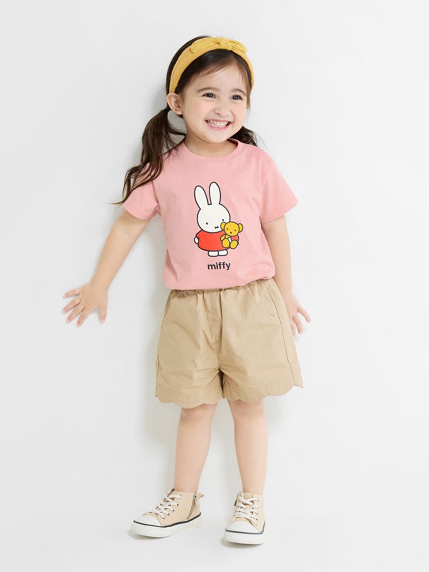 2件$98。日系兔兔卡通薄棉短袖