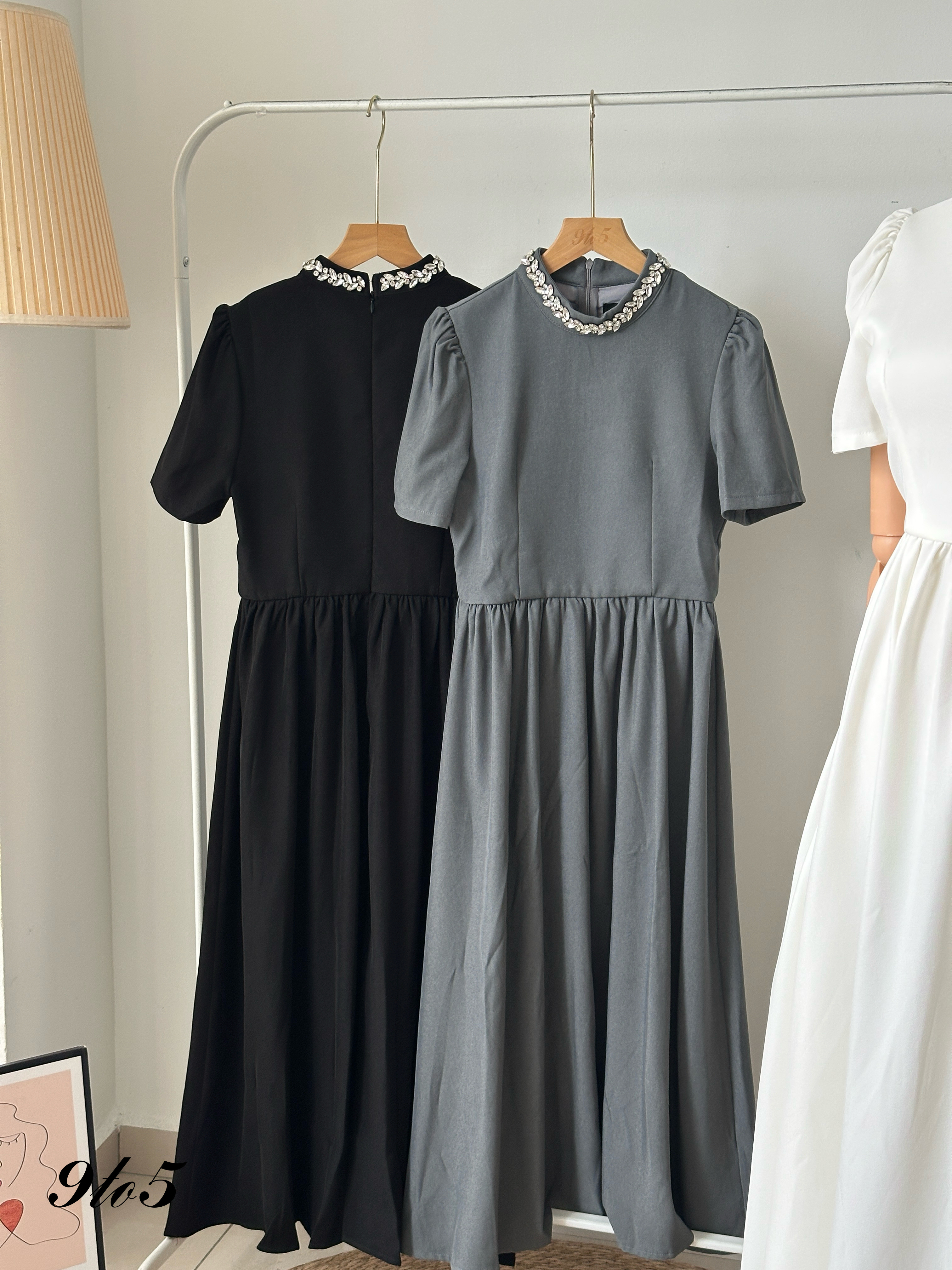 D2334 Puff Sleeve Pleated Dress - 4 Colors 