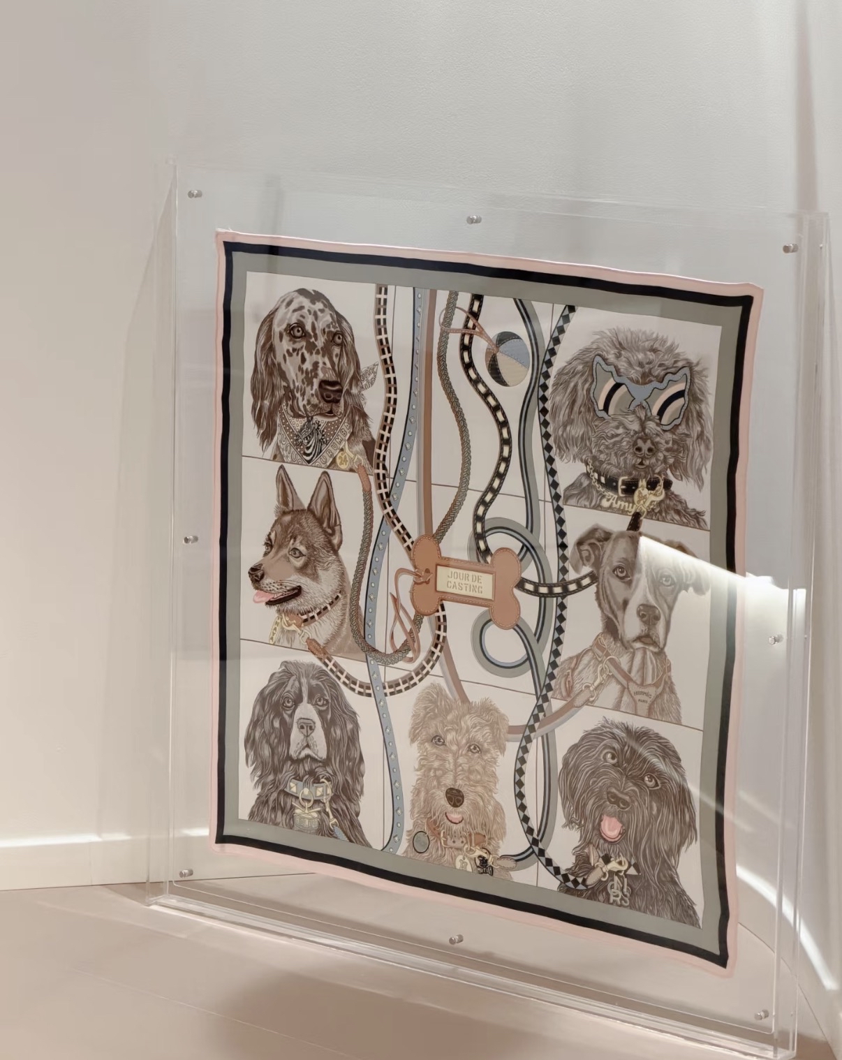 配貨價出💖Hermes silk in scarf 70 有盒~ 掛起佢都靚