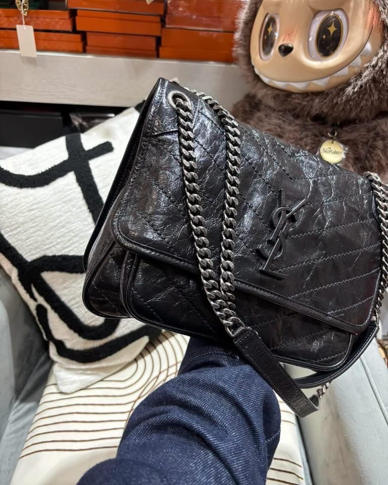 Ysl Niki medium Saint Laurent Niki ,100%Authentic ,98%new  ✅ certificate ✅塵袋