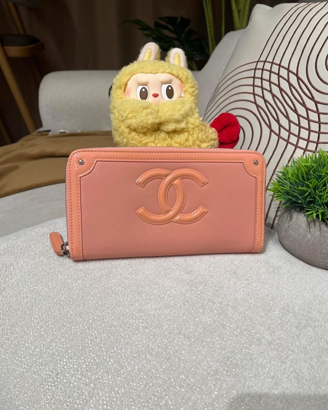 未使用品 Chanel zip wallet cc logo 拉鍊長銀包 ,100%Authentic, 未使用保存品 ✅貼✅Box