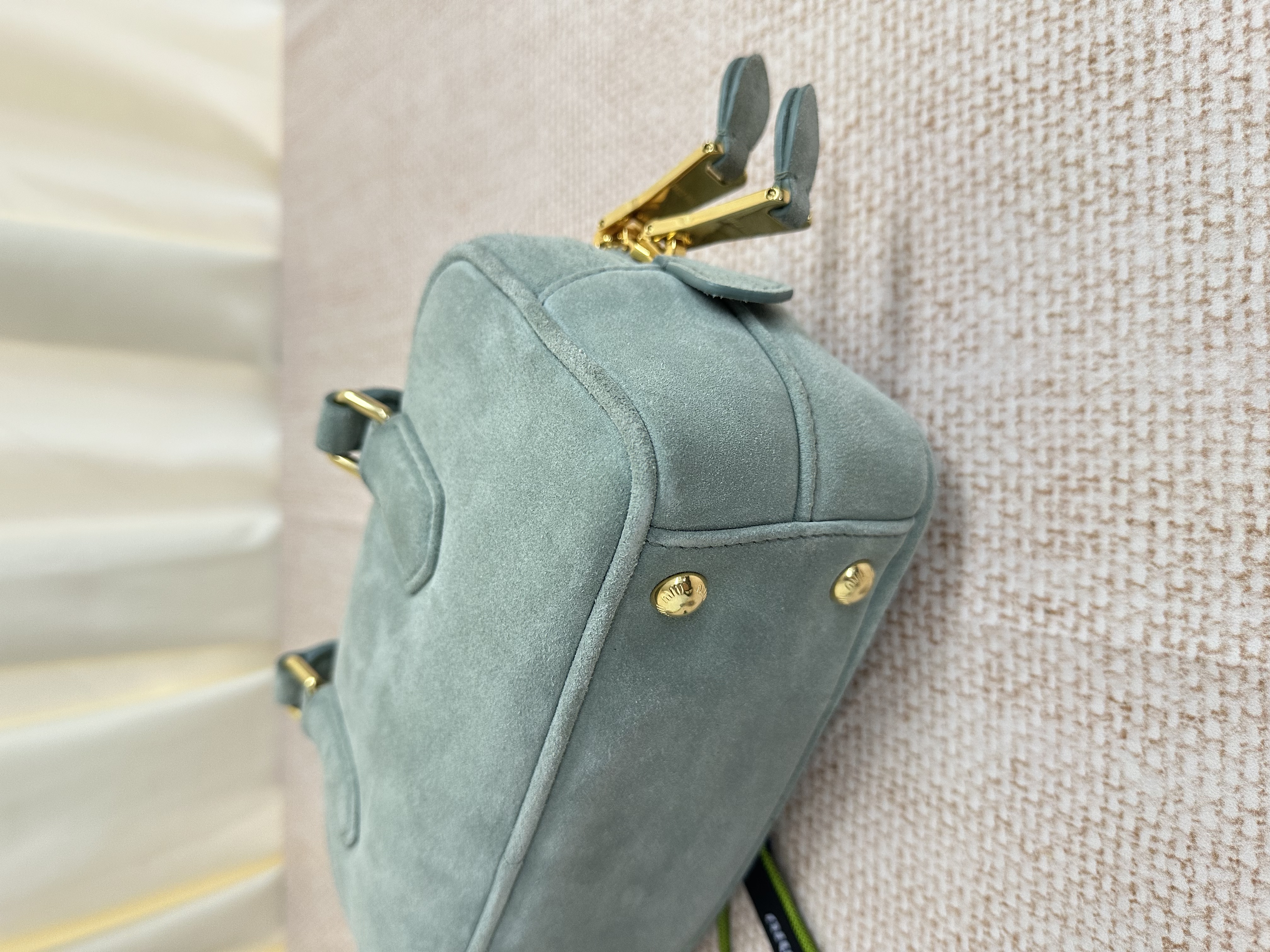 Pre-owned Miumiu Arcadie Suede Top Handle Bag/ Product Code: 26041606