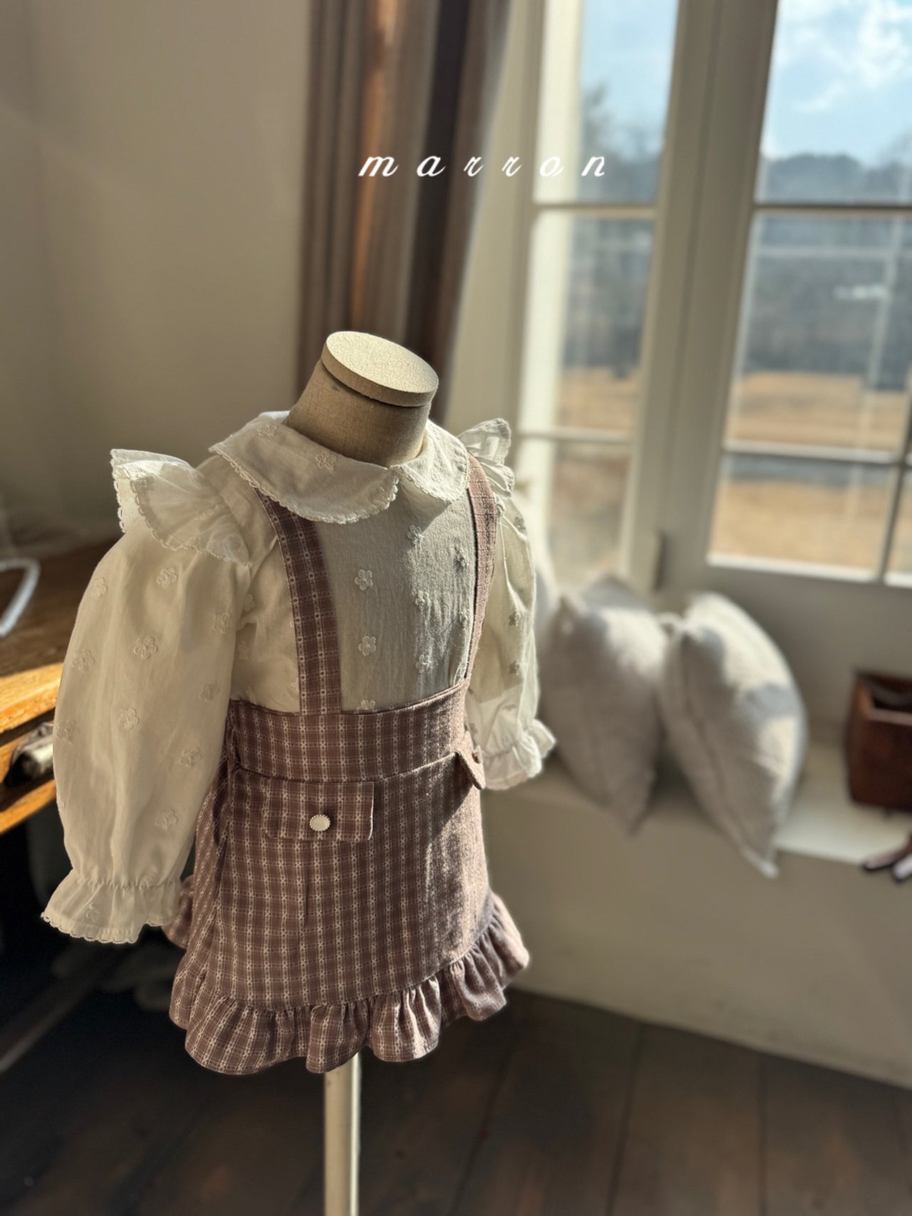 🇰🇷Marron blouse