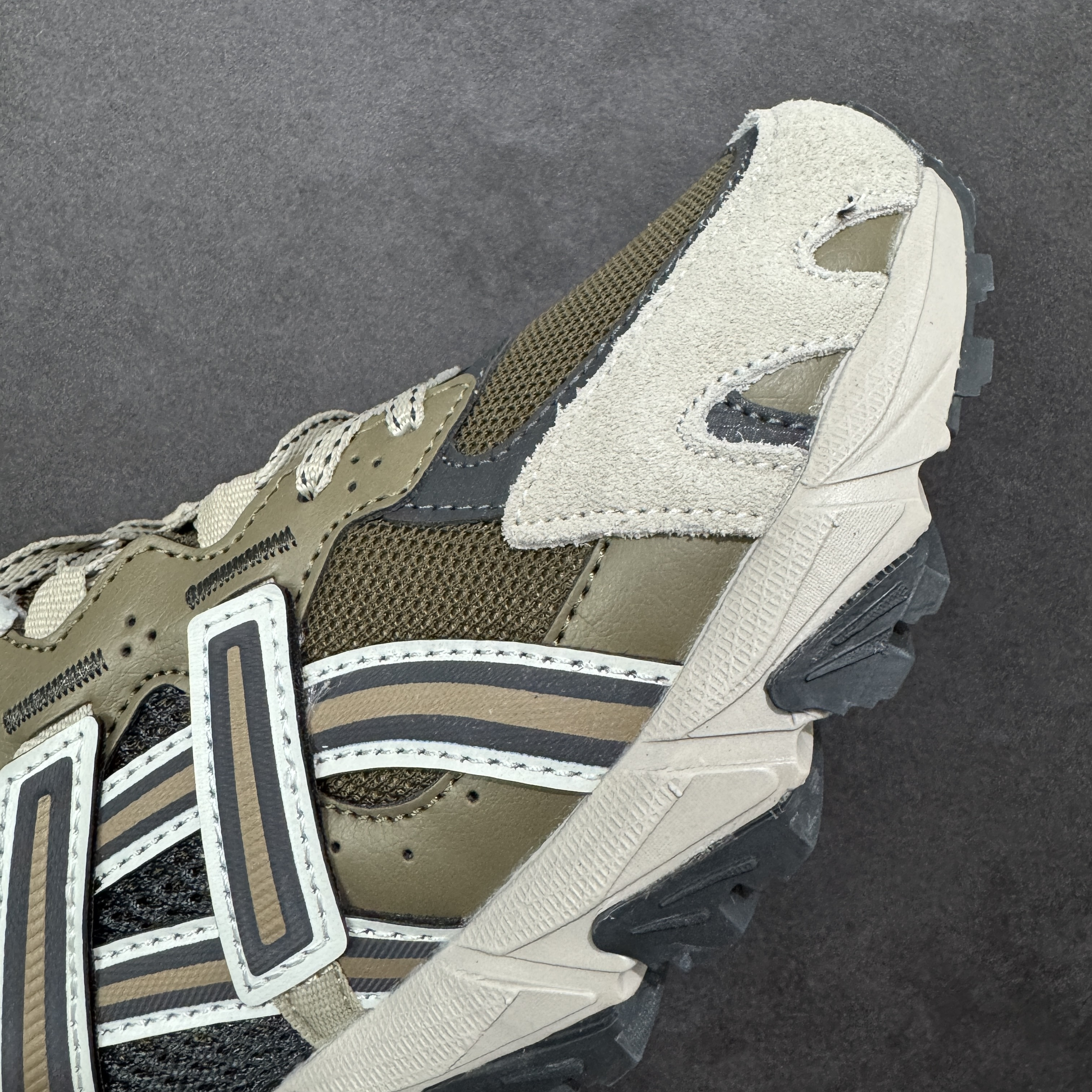 Asics Gel-Sonoma TR62 1203A734-020