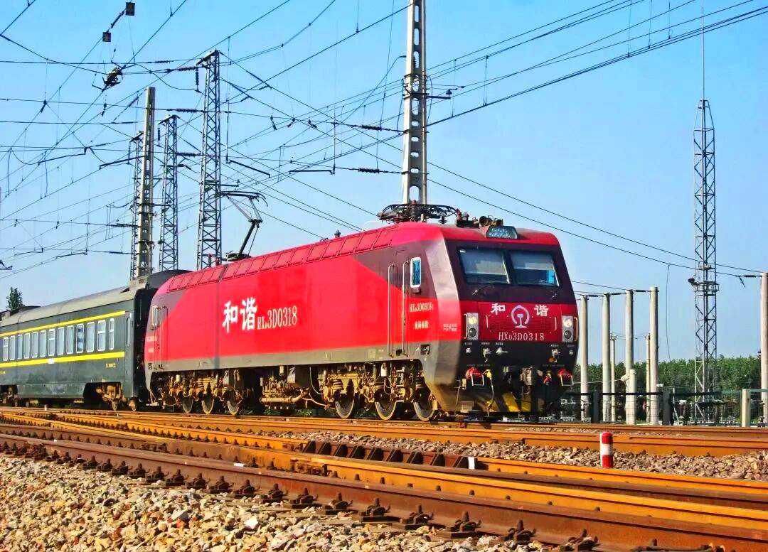 中國和諧電3D紅皮鐵骨型電力機車 N比例長鳴出品