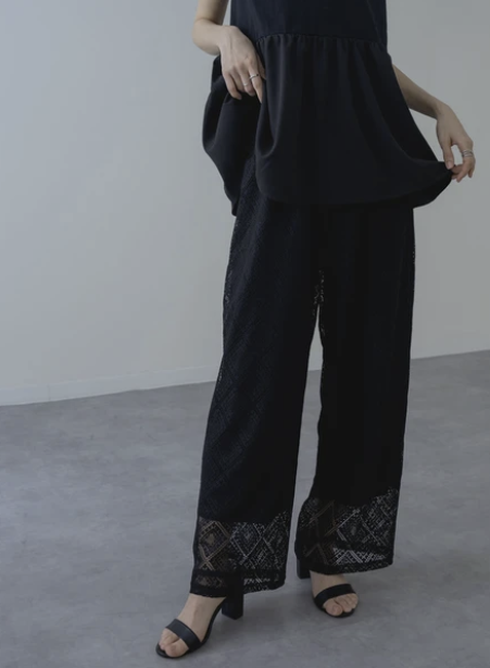 蕾絲休閒褲 - 2026 流行穿搭  蕾絲休閒褲 時尚穿搭 優雅日常 柔軟舒適 獨特設計 成人休閒 易於配搭 日本直送   #JP-I-260035