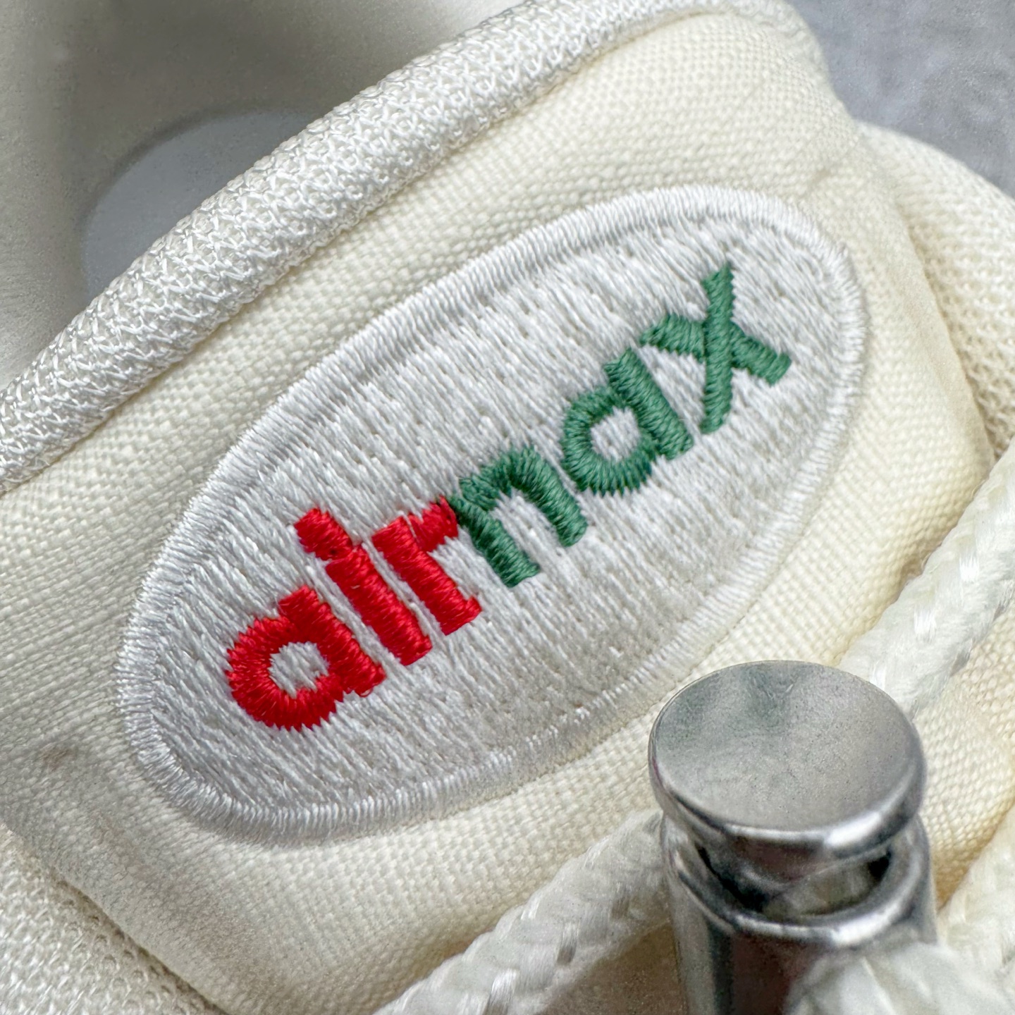 Nike Air Max 95 SPUndefeated Sail IB4453-100