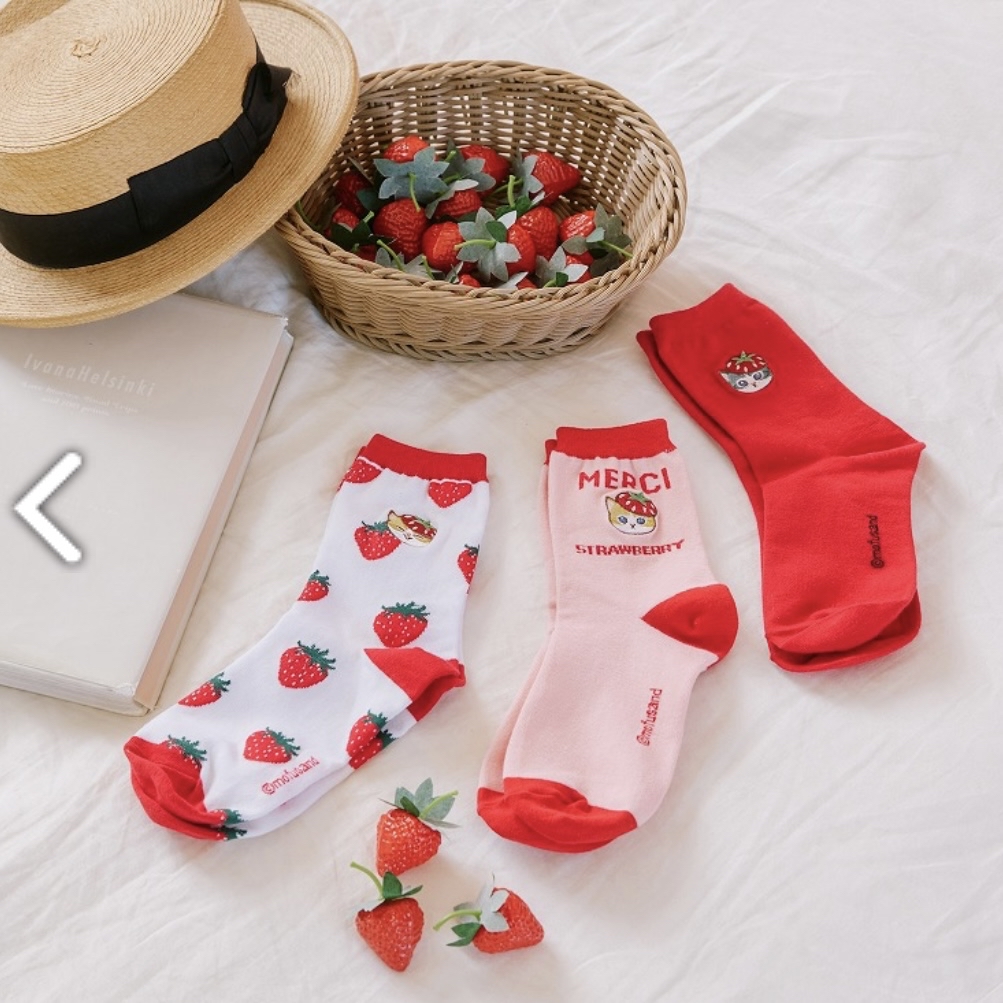 Mofusand 鯊魚貓 22-24cm襪子｜預訂