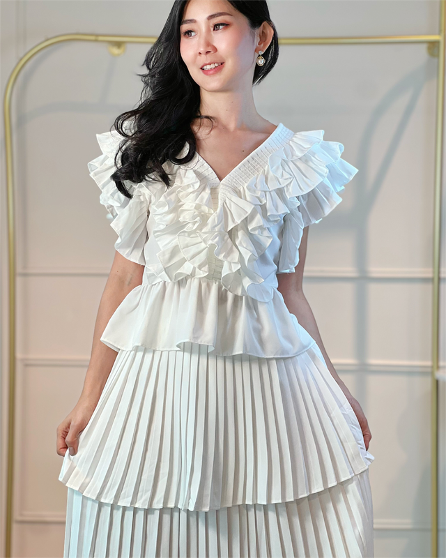 5043 2Colour Layered Ruffle Blouse | UniqAcces