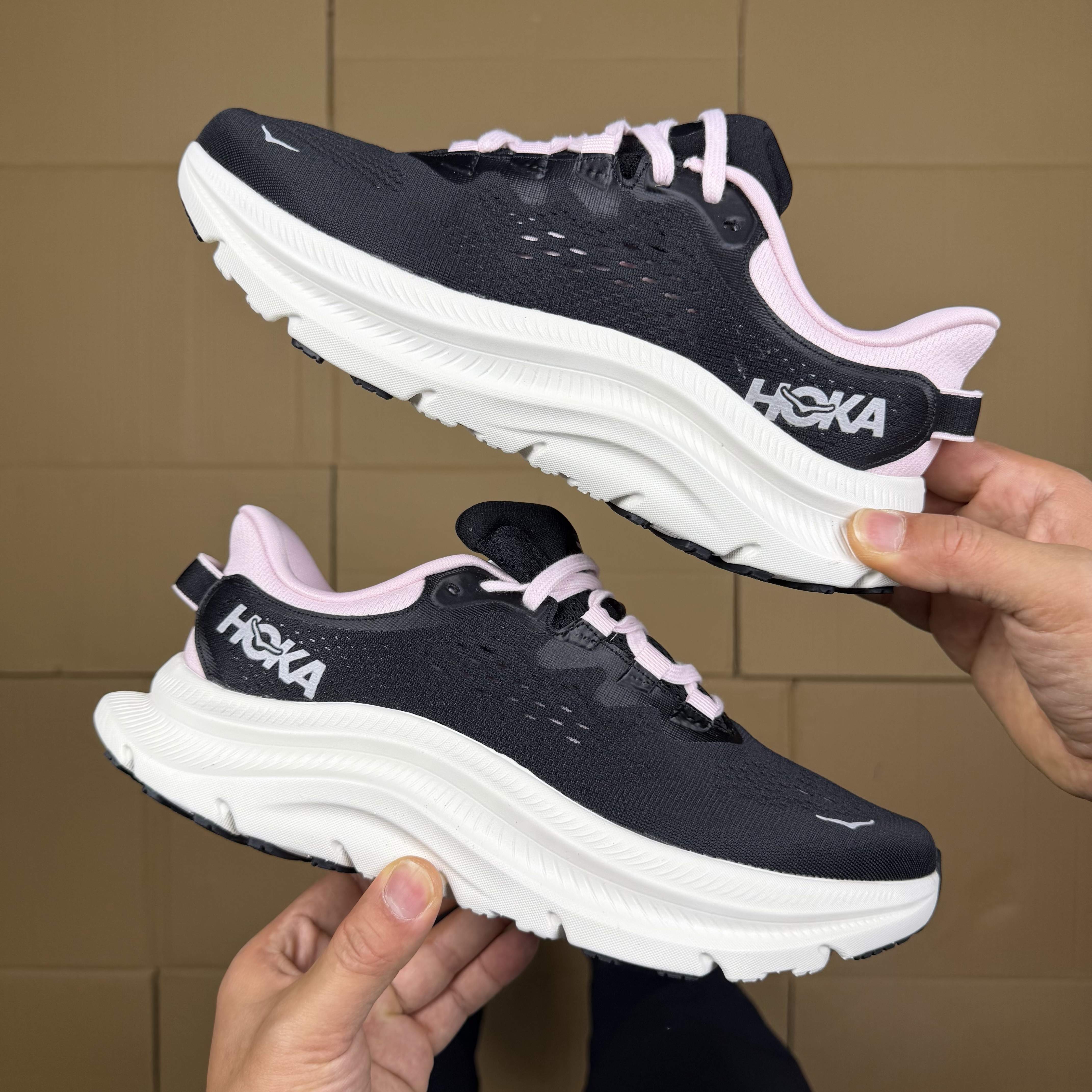 Hoka One One Kawaha 2