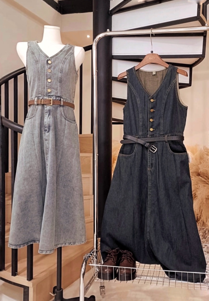 2482牛仔连身裙(腰带)