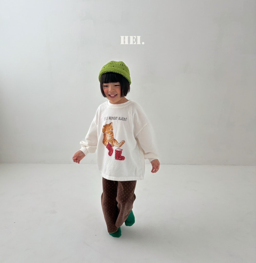 Hei | Kitty Long T-Shirt