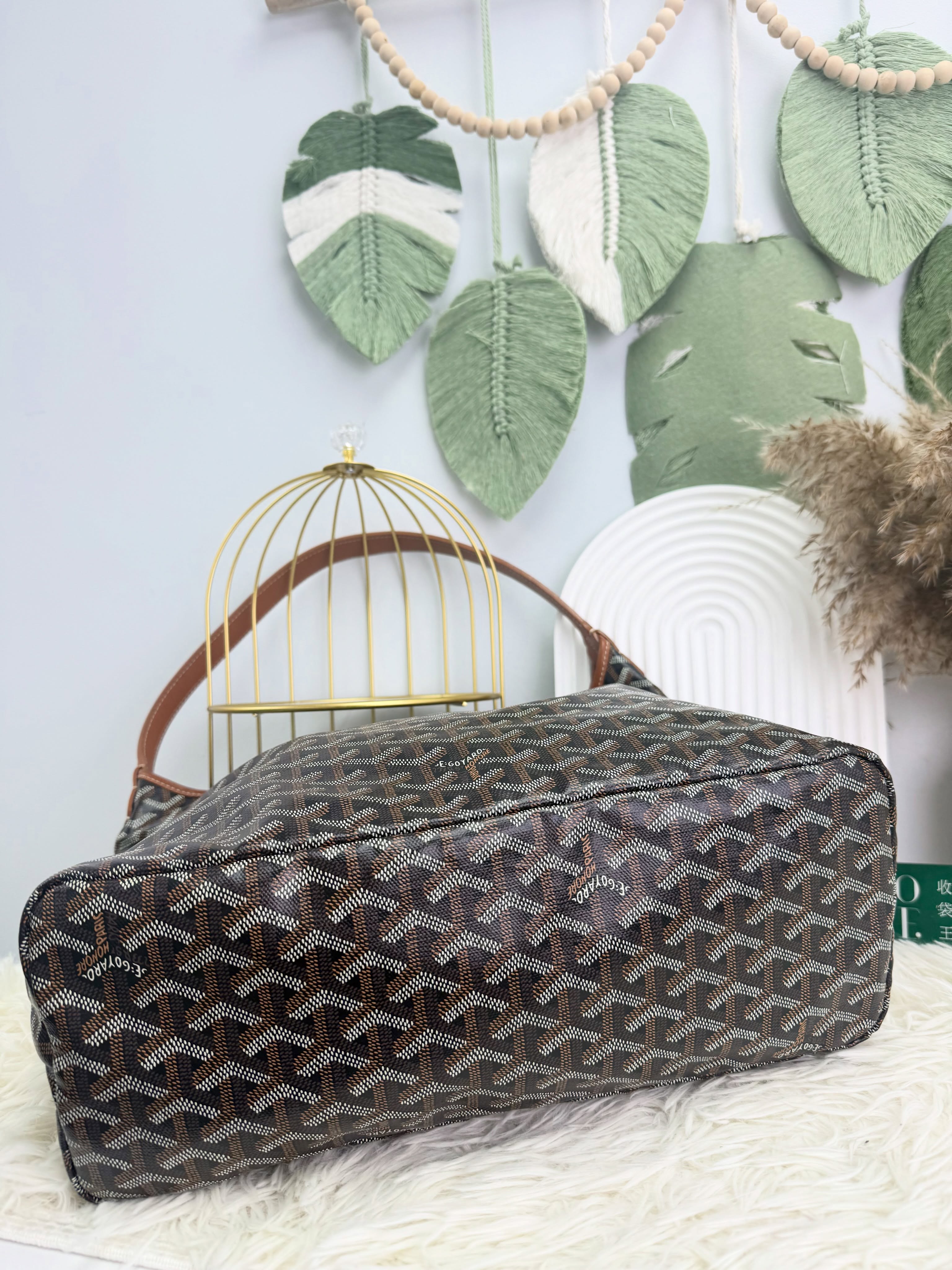 Goyard 👜 PRE OWNED 🛍️老花啡色Hobo pm size 有單 有塵袋