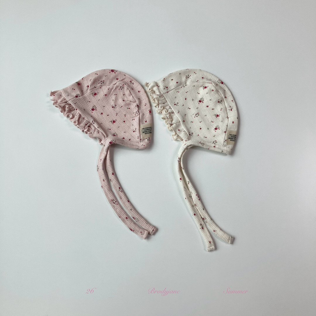 Flower Eyelet Short-Sleeve