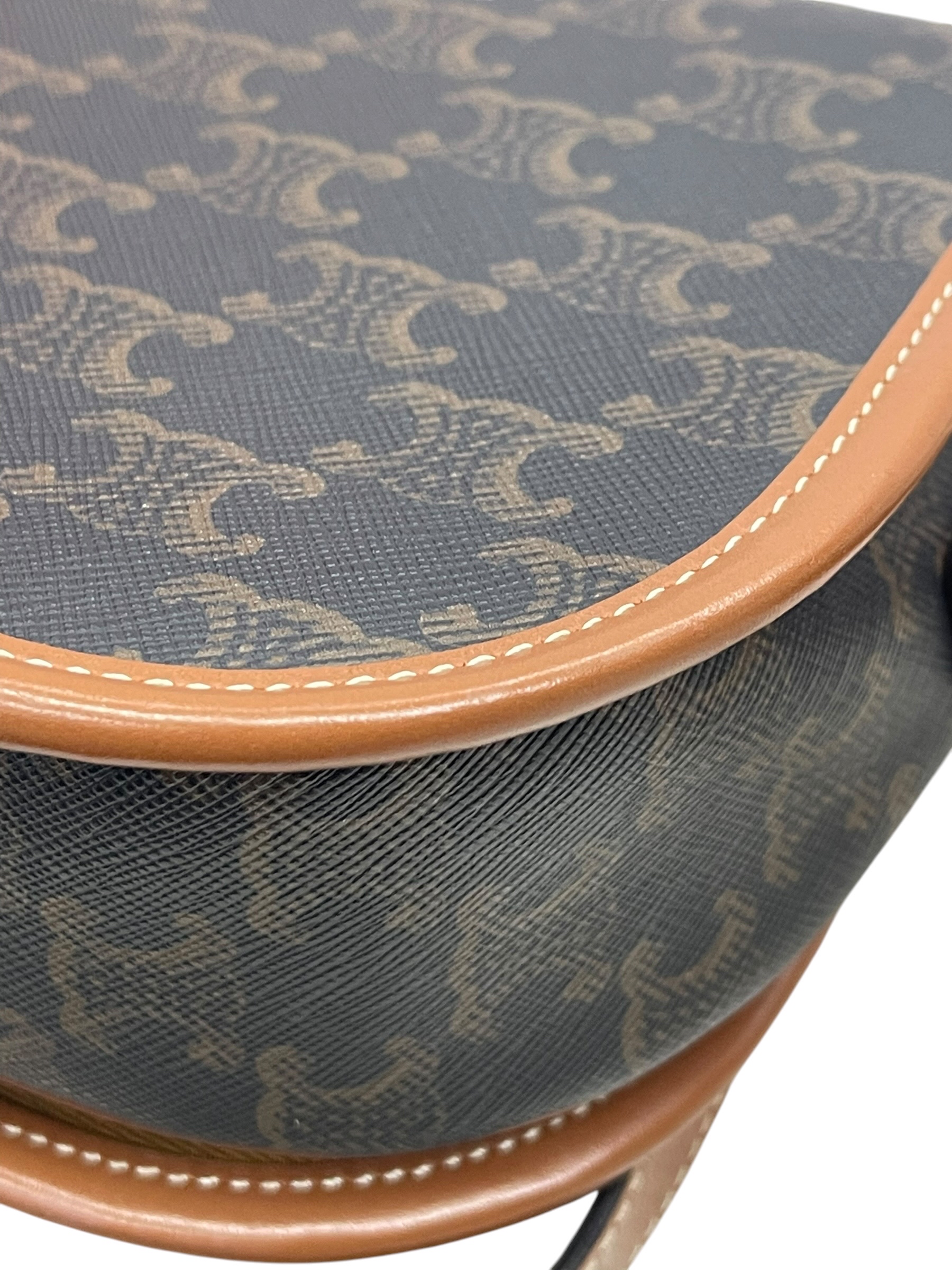 Pre-Owned CELINE Triomphe Folco / Product Code: 072601