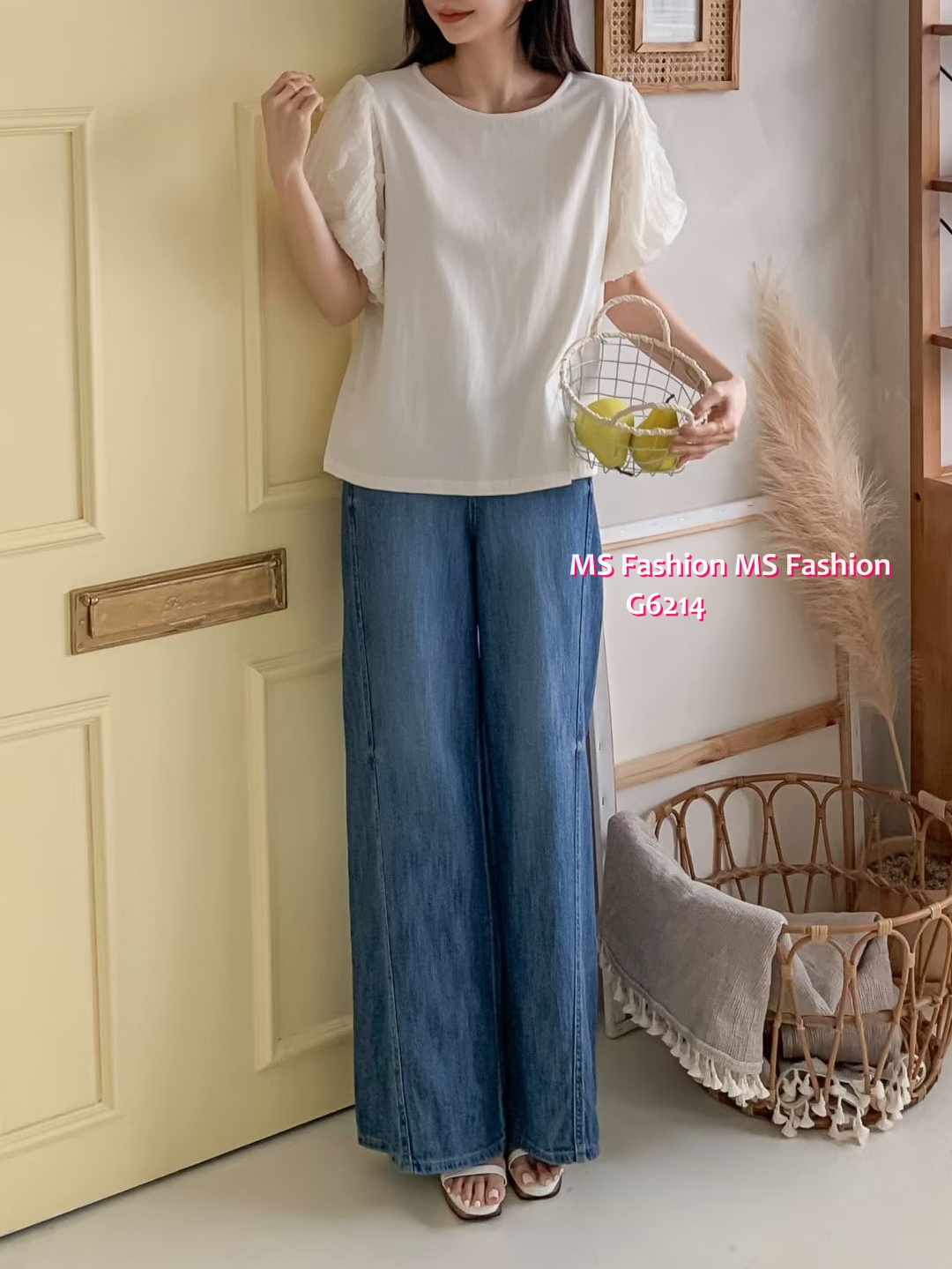 G6214 韓國🇰🇷淨色泡泡袖top