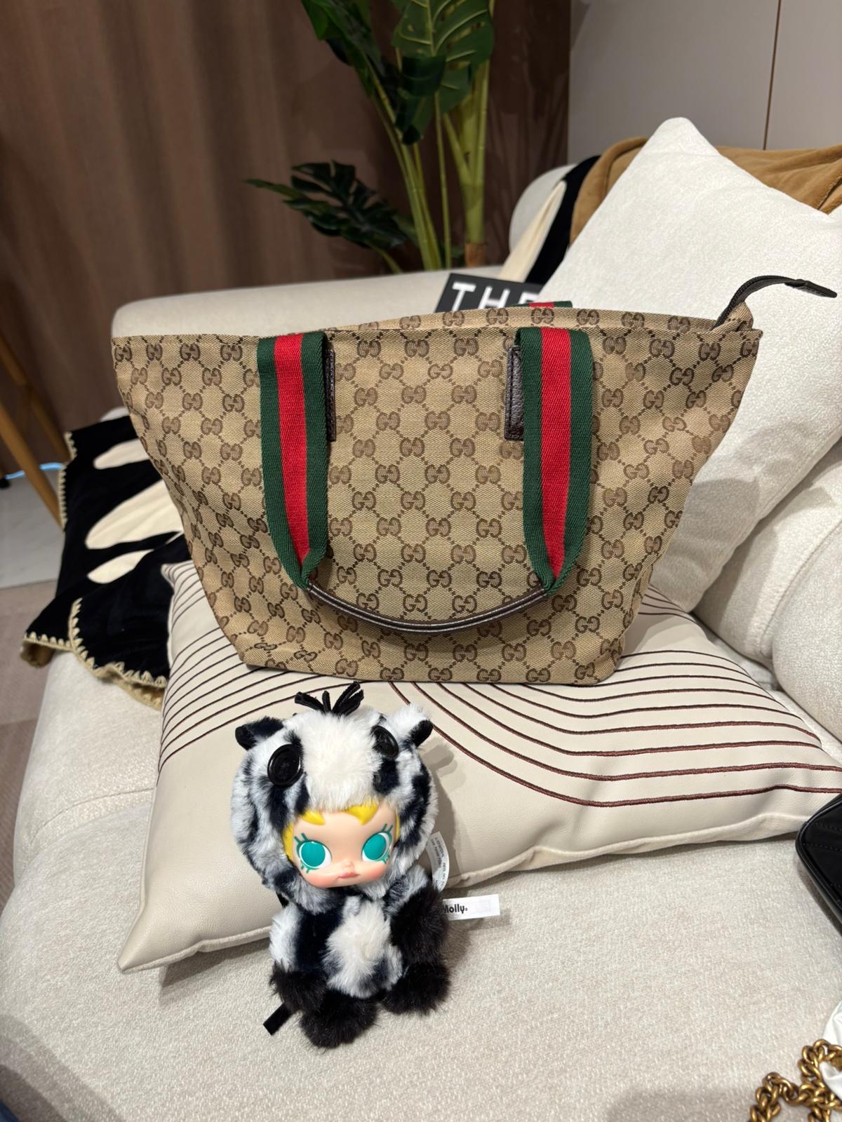 Gucci GG Tote Bag 100%Authentic, 95%new ✅Dust bag