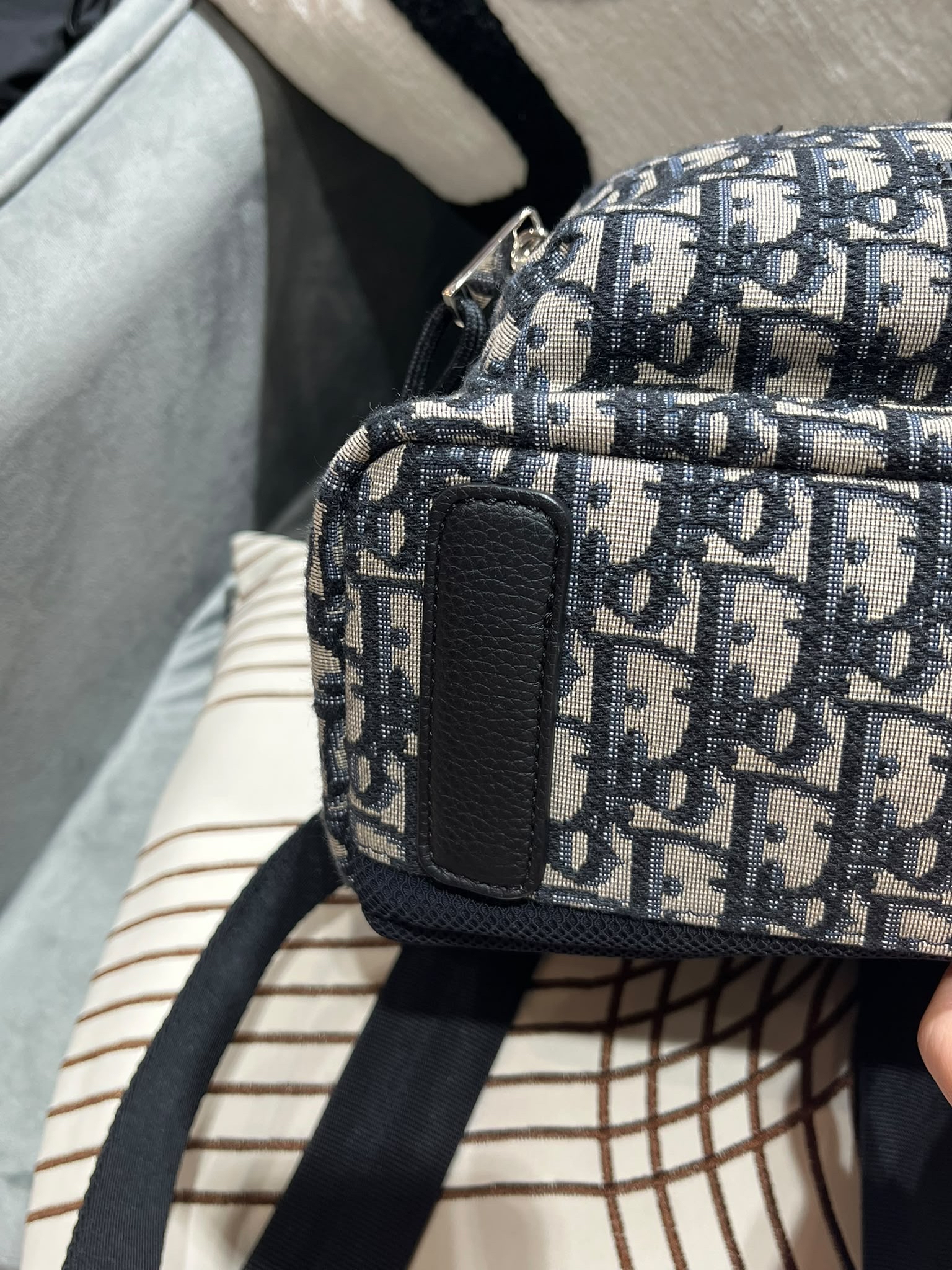 Christian Dior Oblique backpack 100%Authentic, 98%New  ✅證書✅Dust bag 