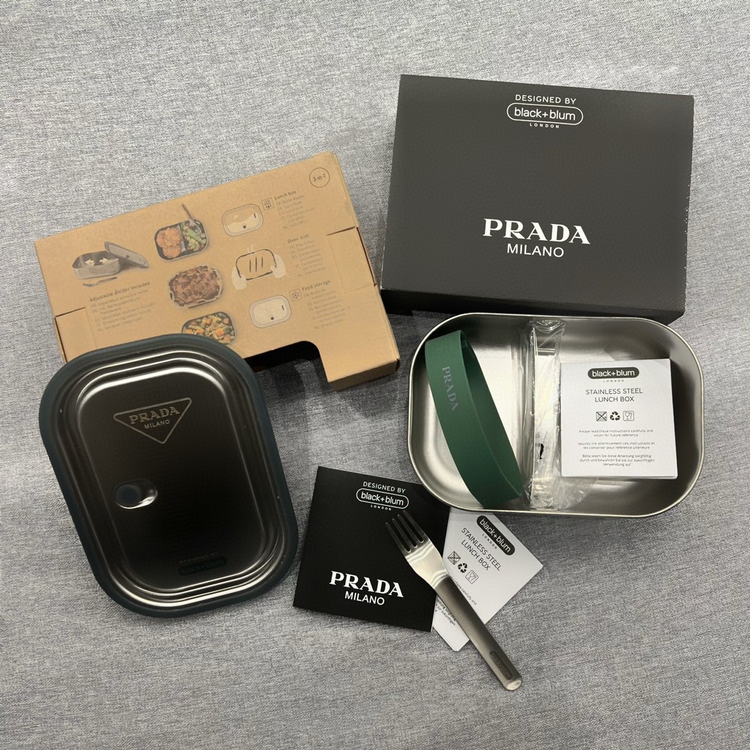 極美品✨ PRADA プラダ ブラックブルム ピクニック ランチボックス 弁当箱 極美品✨ PRADA プラダ ブラックブルム ピクニック ランチボックス