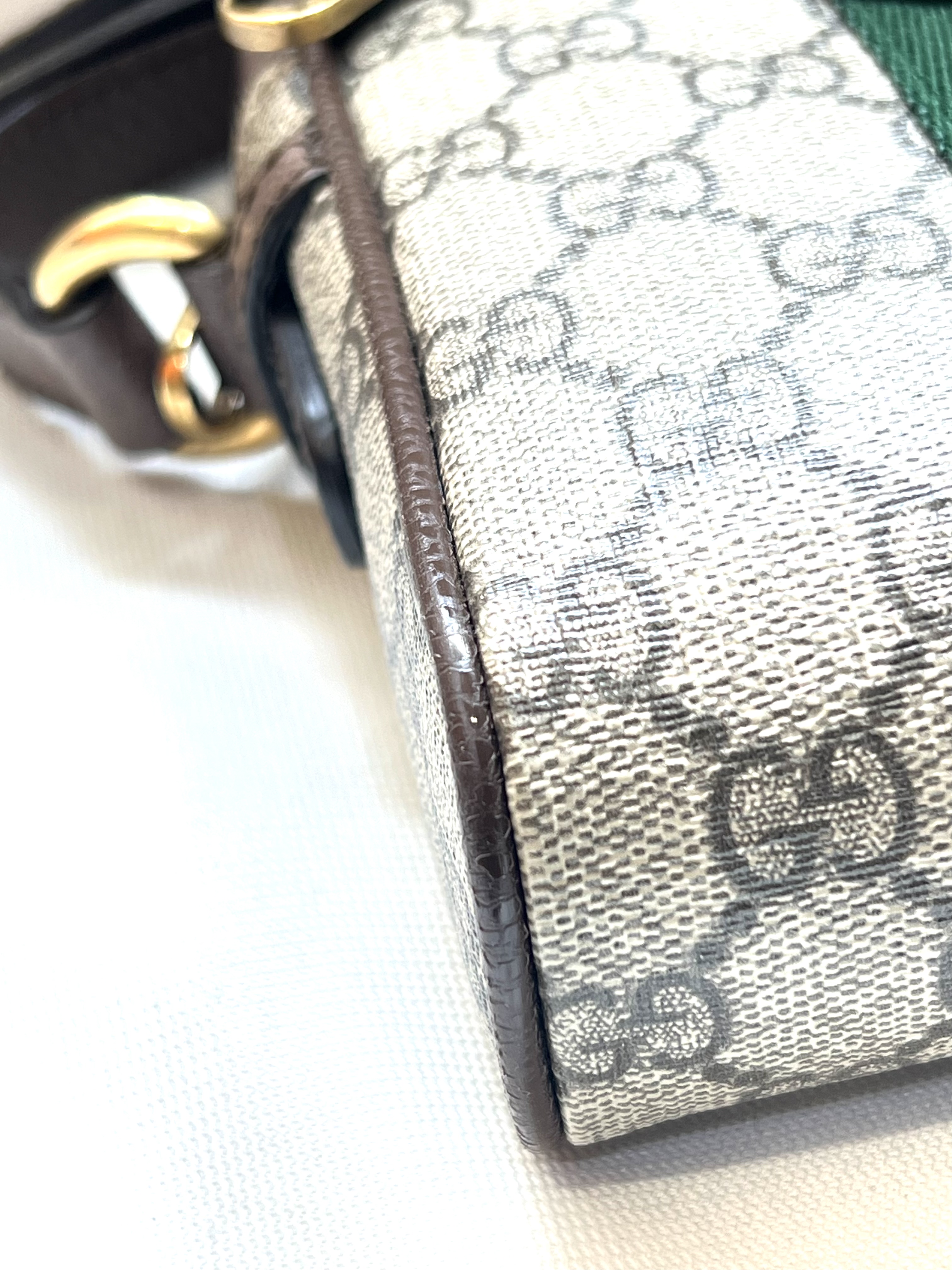 Pre-Owned Gucci Ophidia GG shoulder bag / Product Code: 26041639