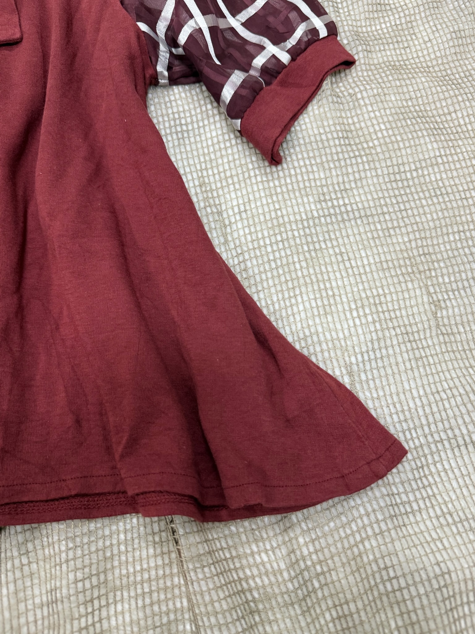 Axes Femme Lattice Mesh Sleeve Top in Wine Red