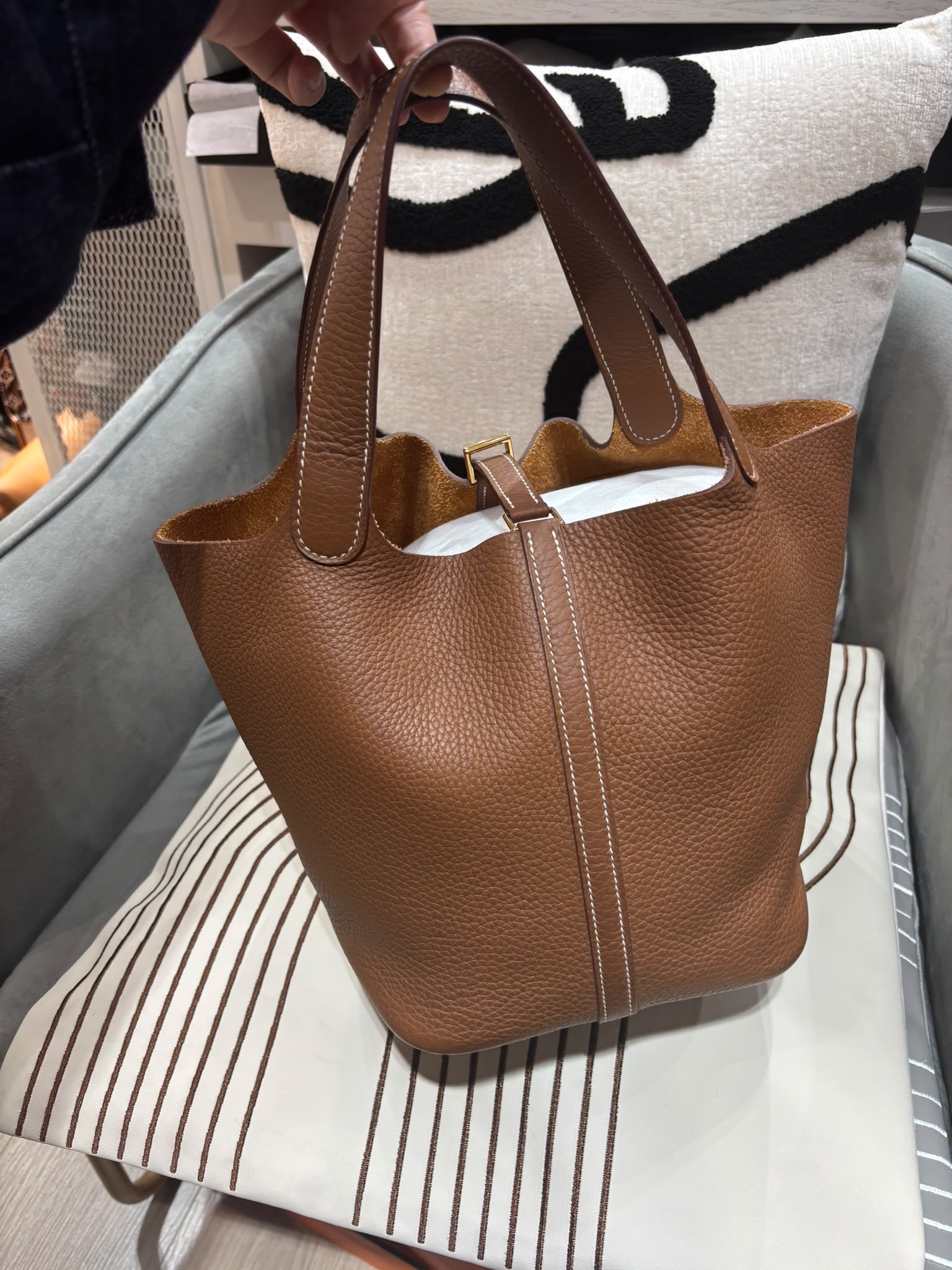 Hermes picotin 22,STAMP W Gold/Gold 100%Authentic, 98%New unused  ✅收據副本✅key lock ✅Dust bag✅box