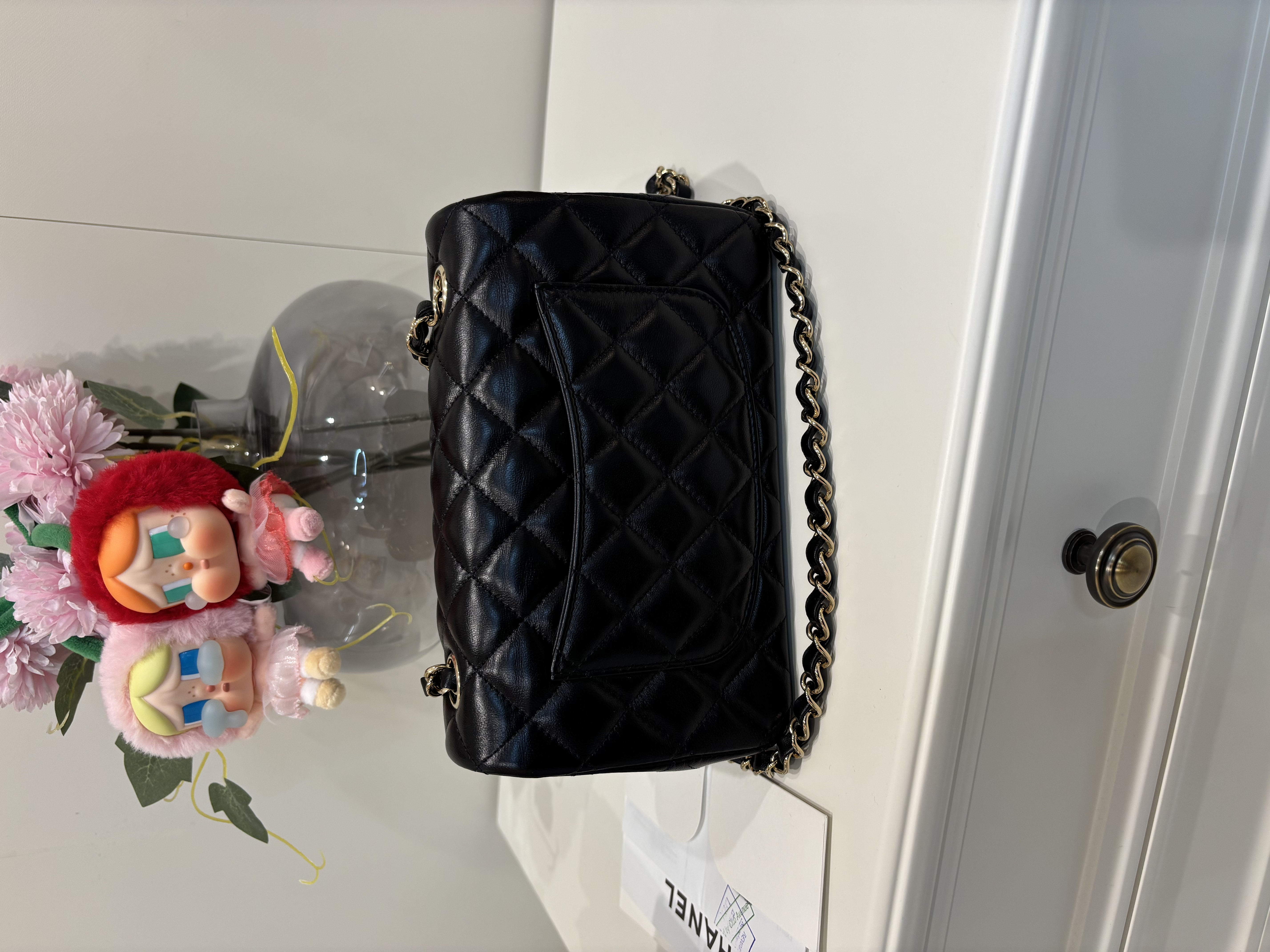 Chanel mini flap bag A69900 20cm classic flap 100%Authentic, 98%New ✅專門店收據✅晶片✅塵袋✅盒 