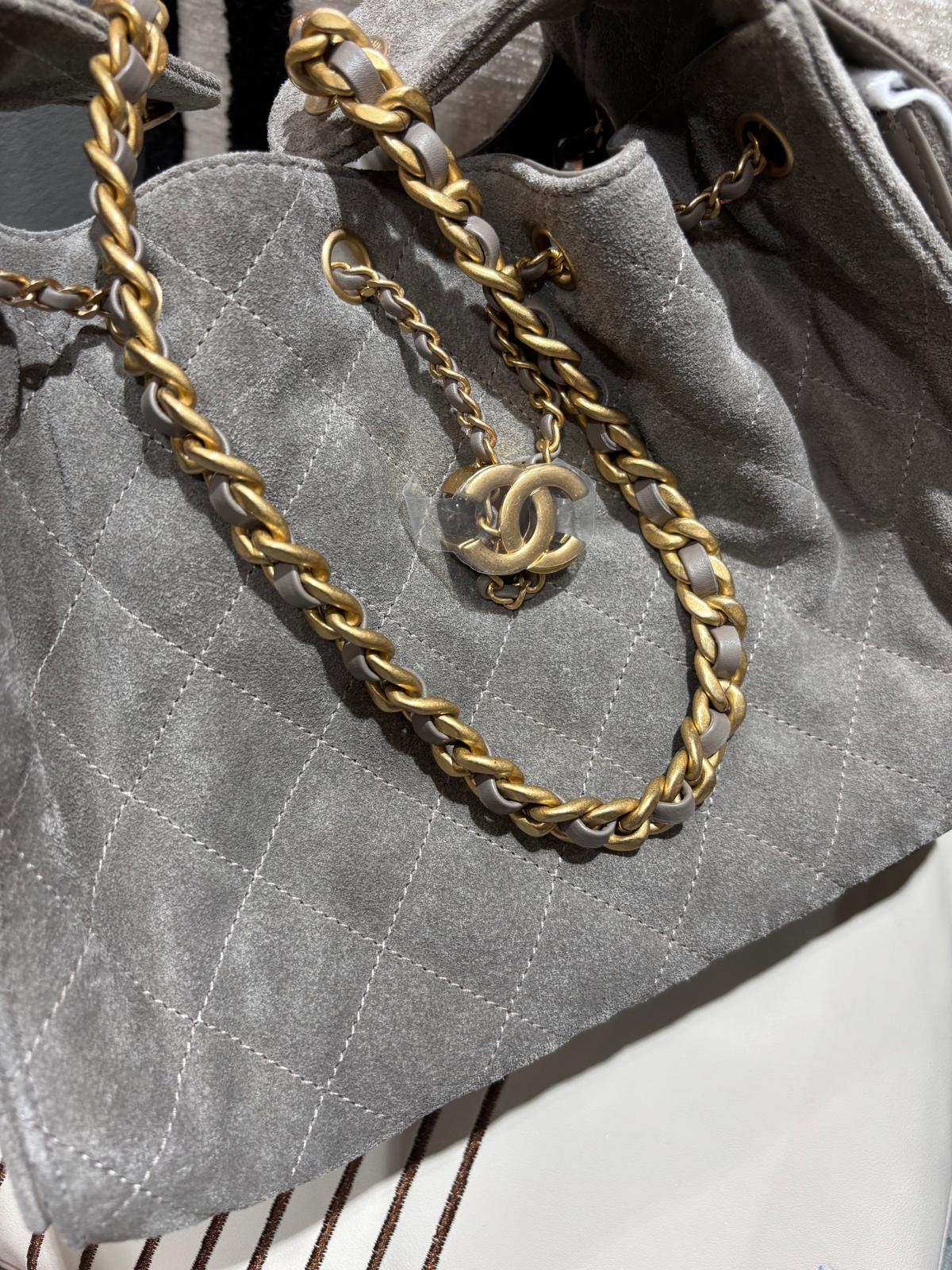  全新Chanel 25 small AS5293 suede calfskin 100%Authentic,全新未使用品 ✅ 芯片✅dust bag✅box