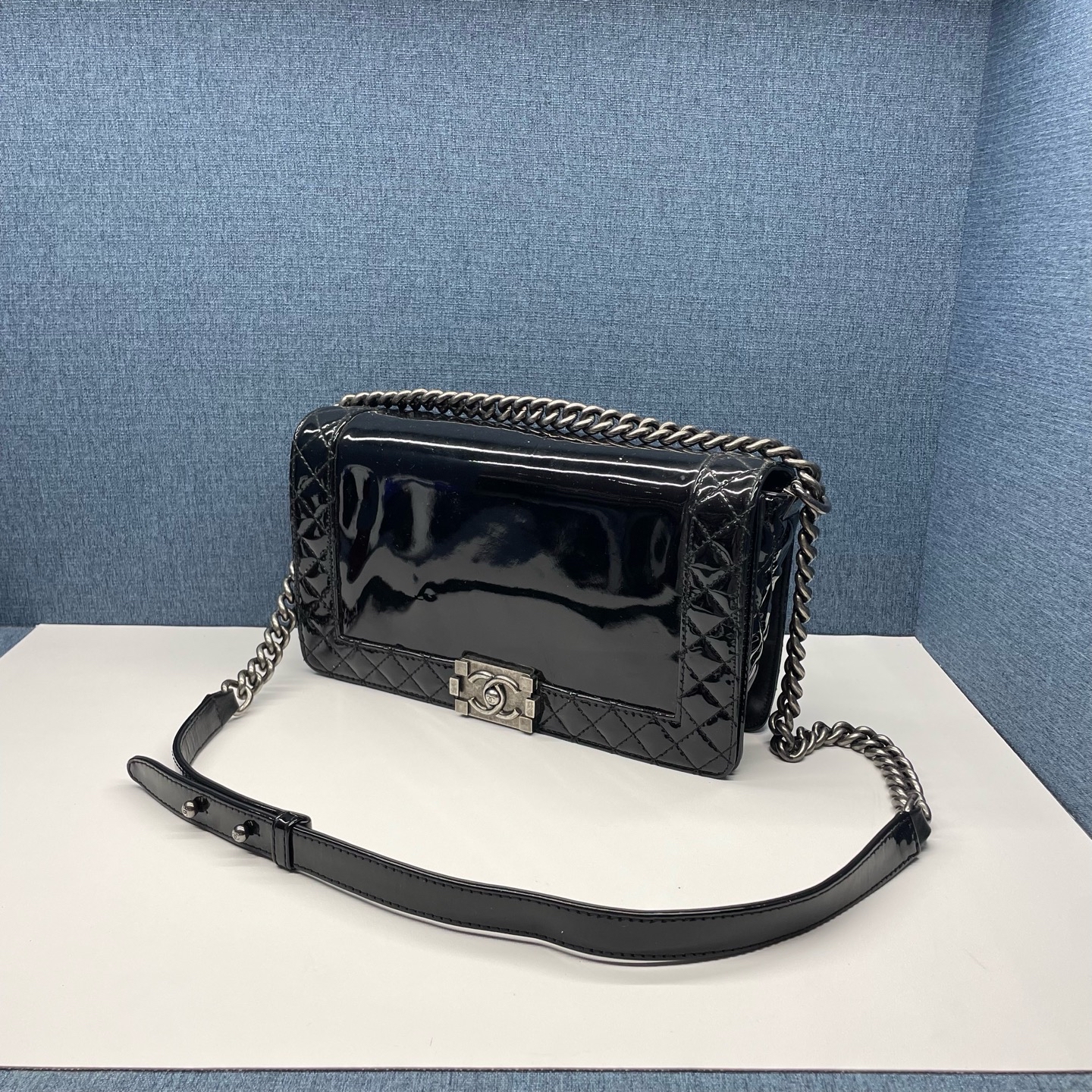 【預訂貨品】Chanel黑銀漆皮Leboy