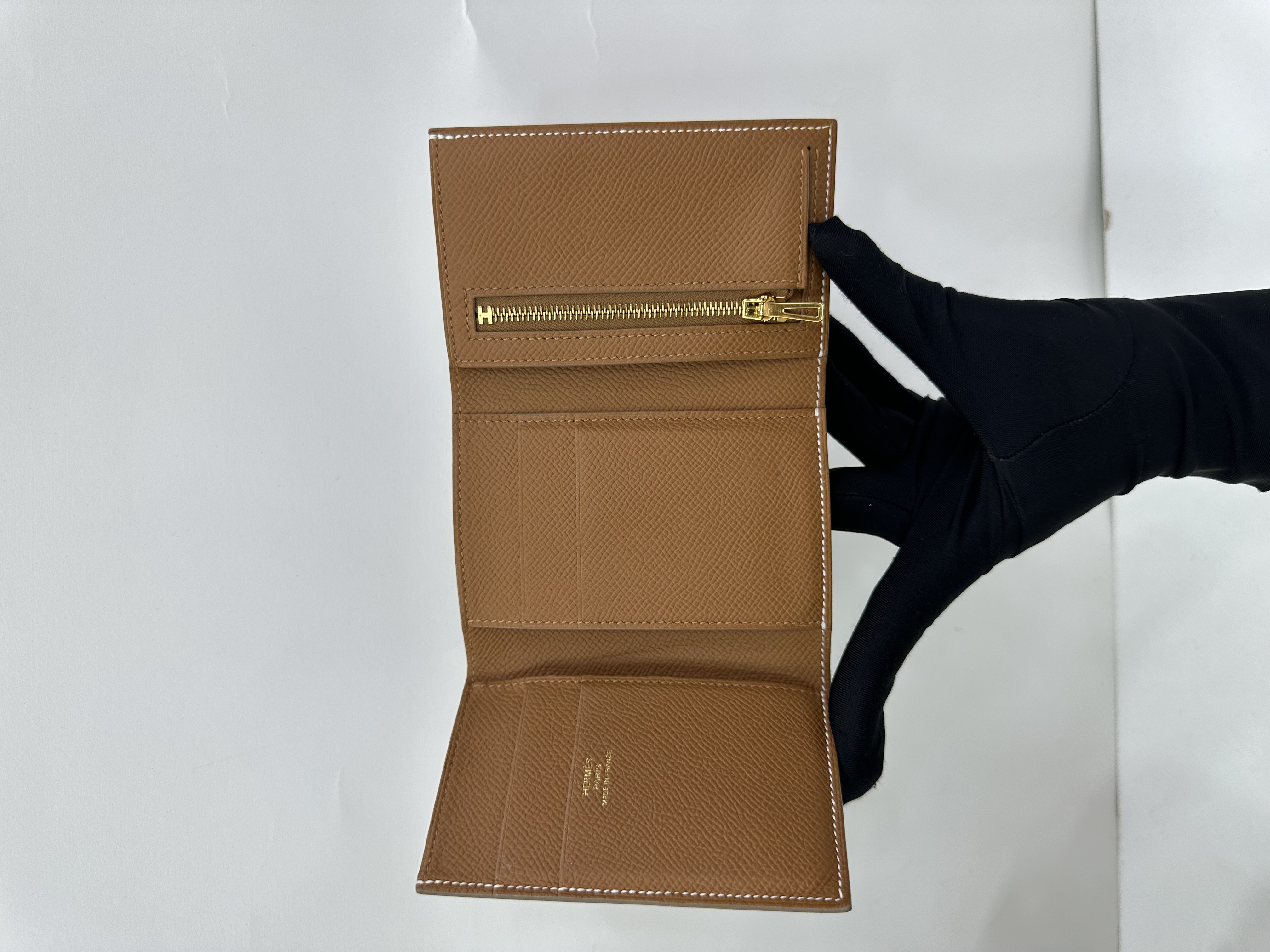 直播貨品 |  [1個-$100 2個-$300]stamp b / GG03