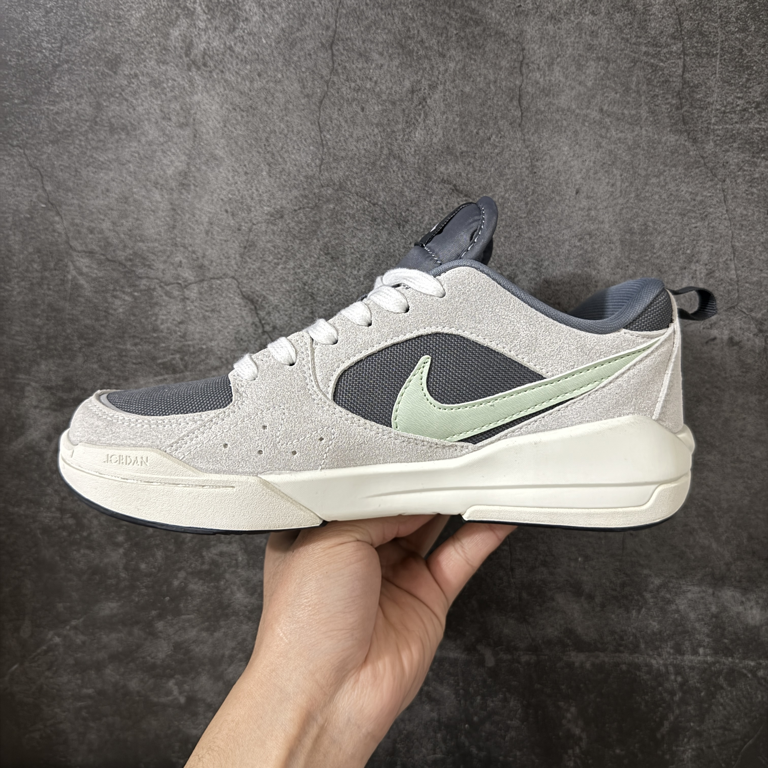 Nike Jordan CMFT Era HQ0506-003