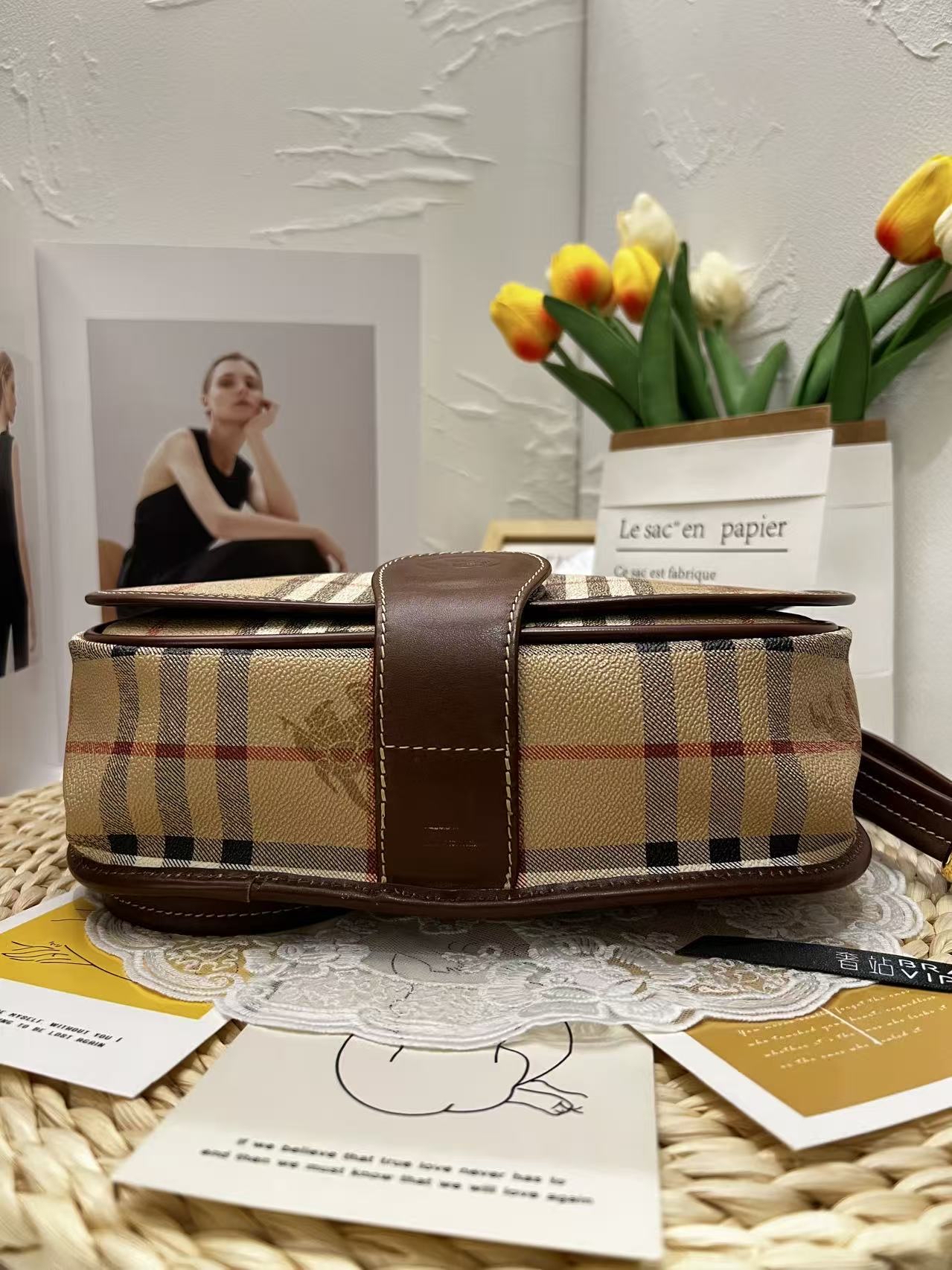 Burberrys Vintage Nova Check Saddle Bag